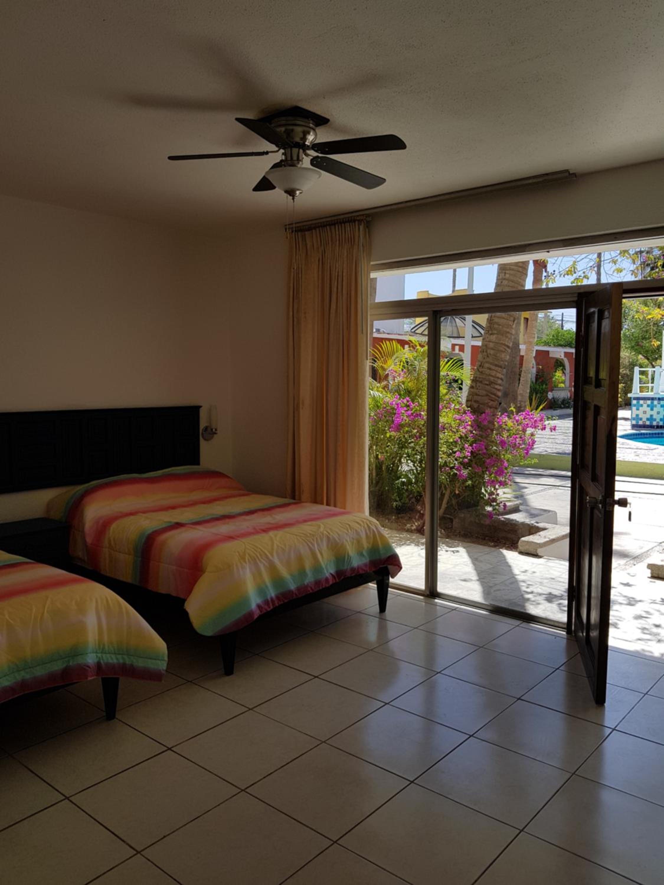 Double or Twin Room photo 3