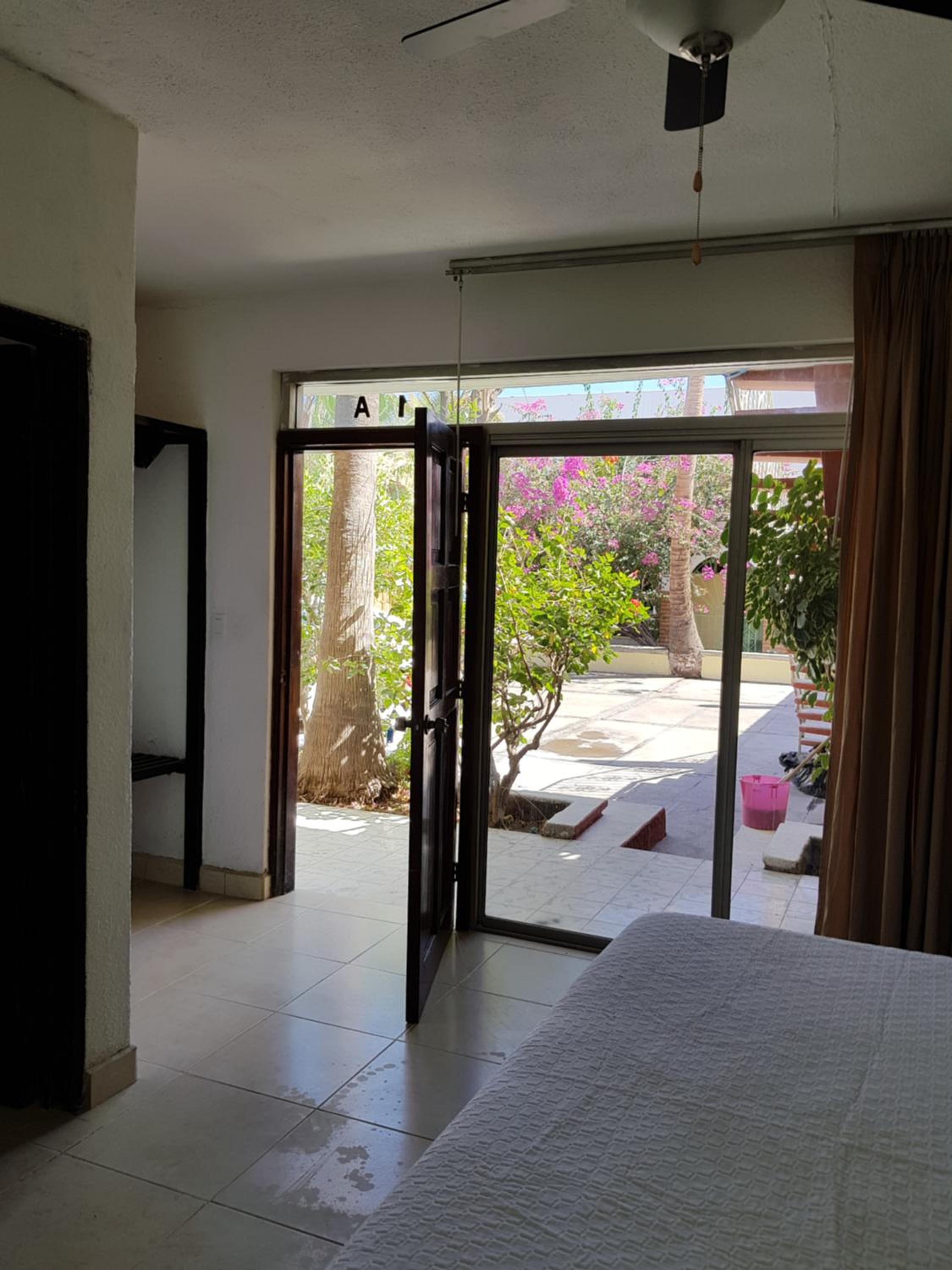 Double or Twin Room photo 2