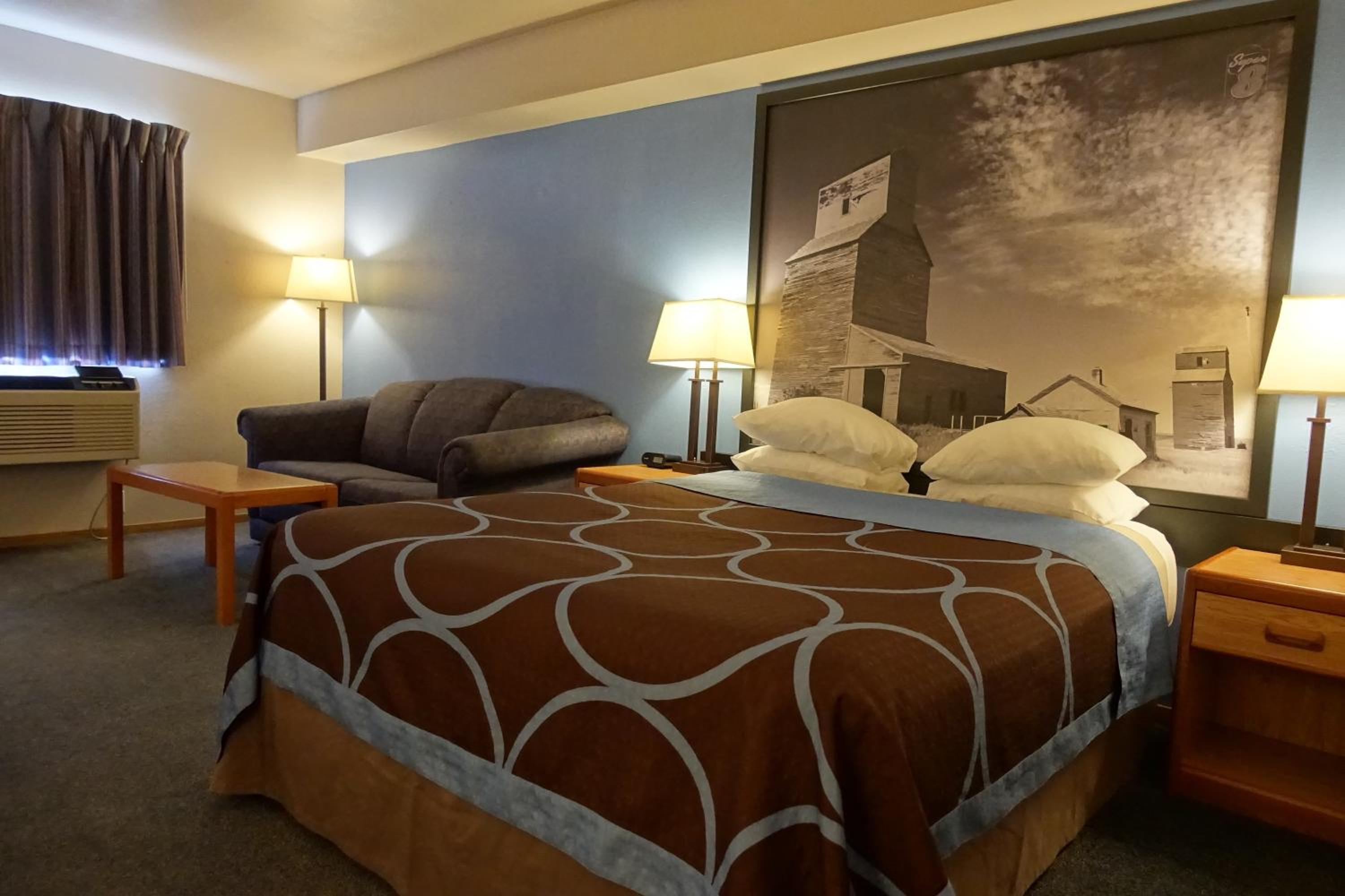 Business King Room - Non-Smoking - Photo 2