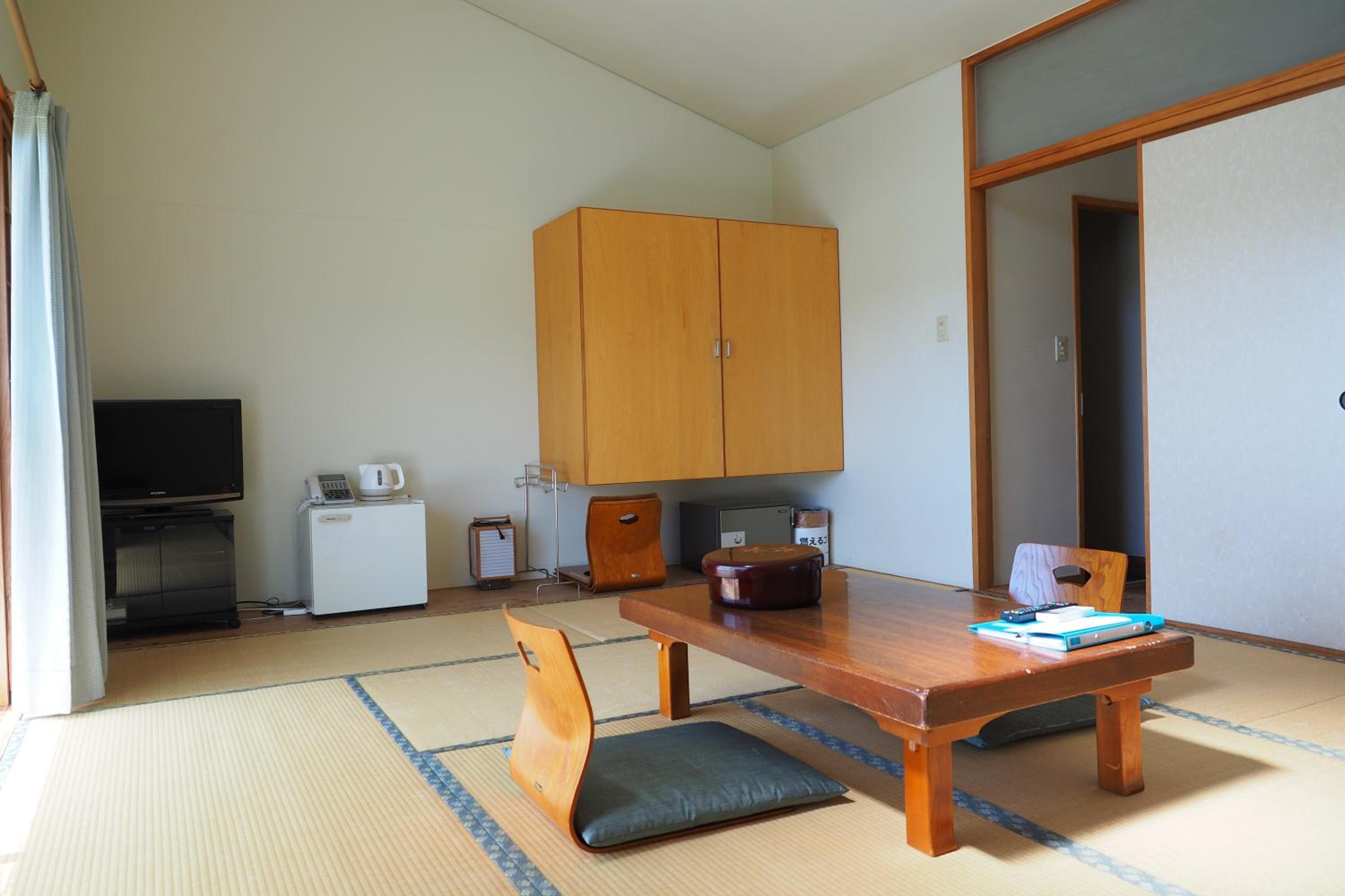 Japanese-Style Room with Mountain View - Annex