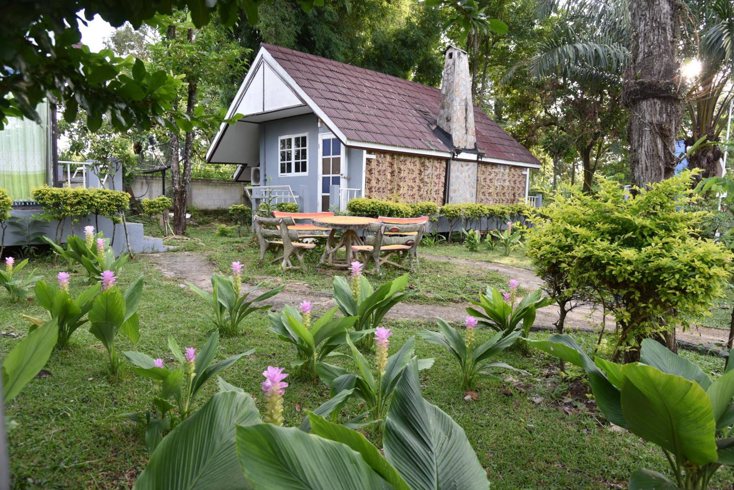 Double Room with Garden View - Photo 12