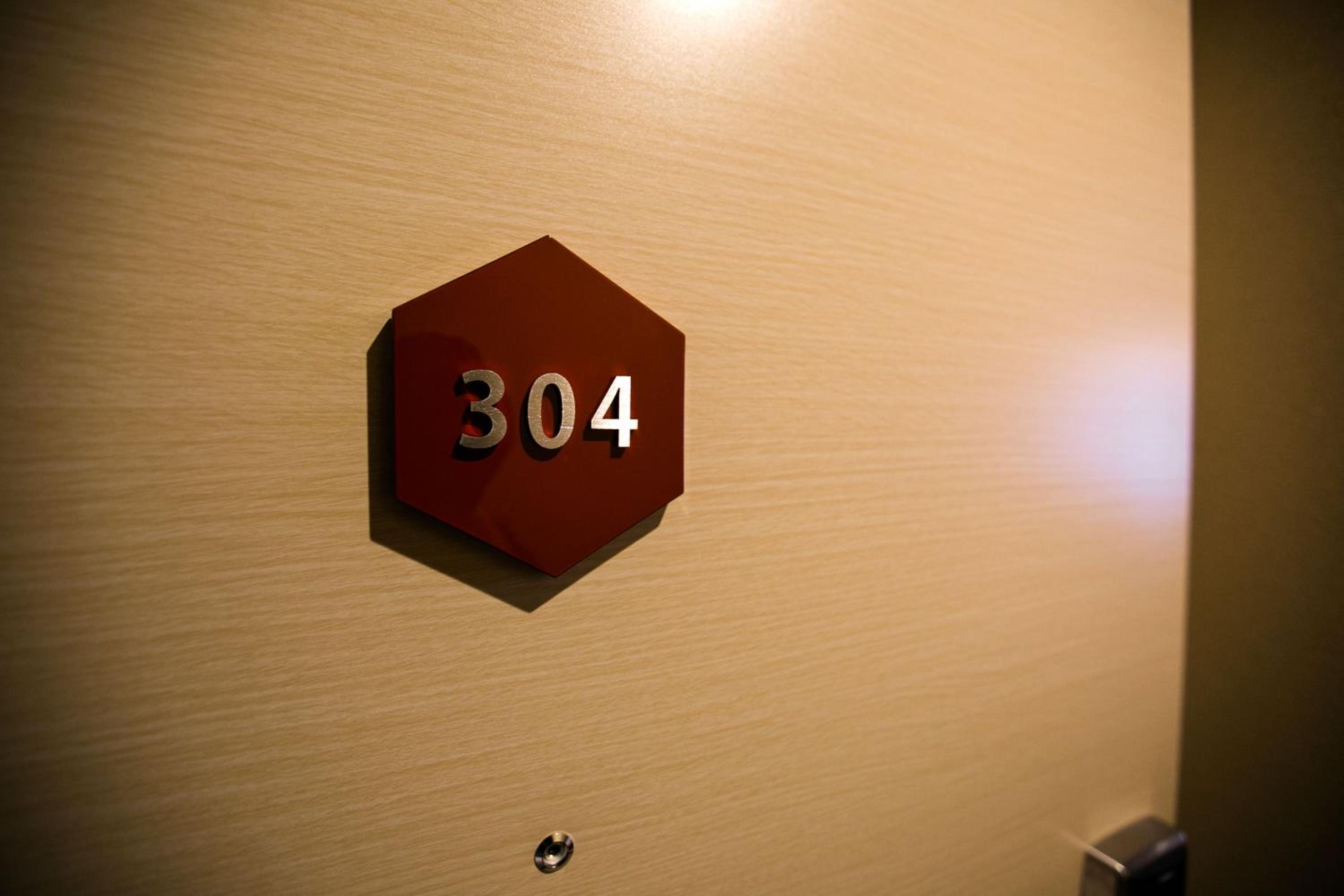 Deluxe Double Room - Photo 9
