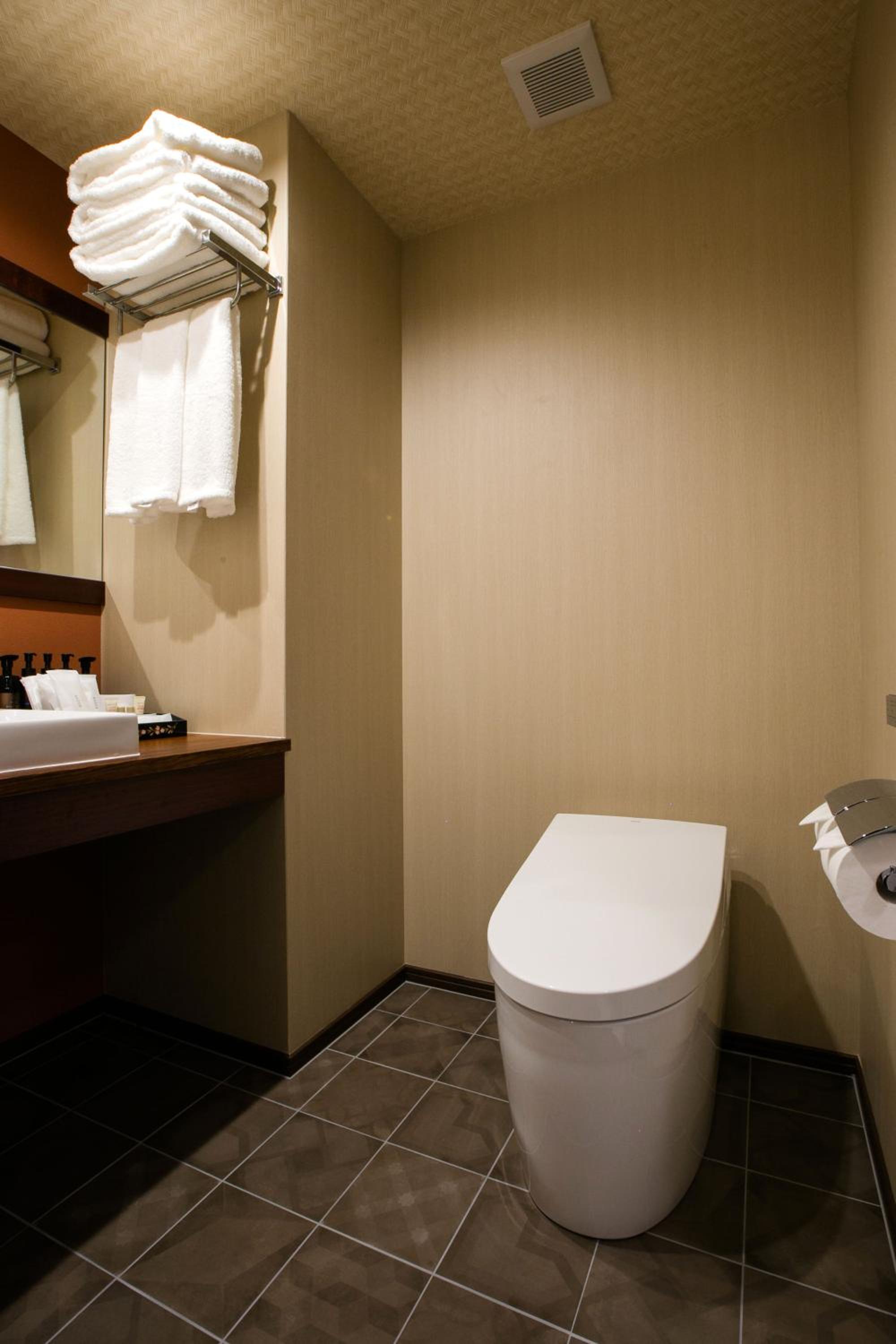 Triple Room - Photo 8