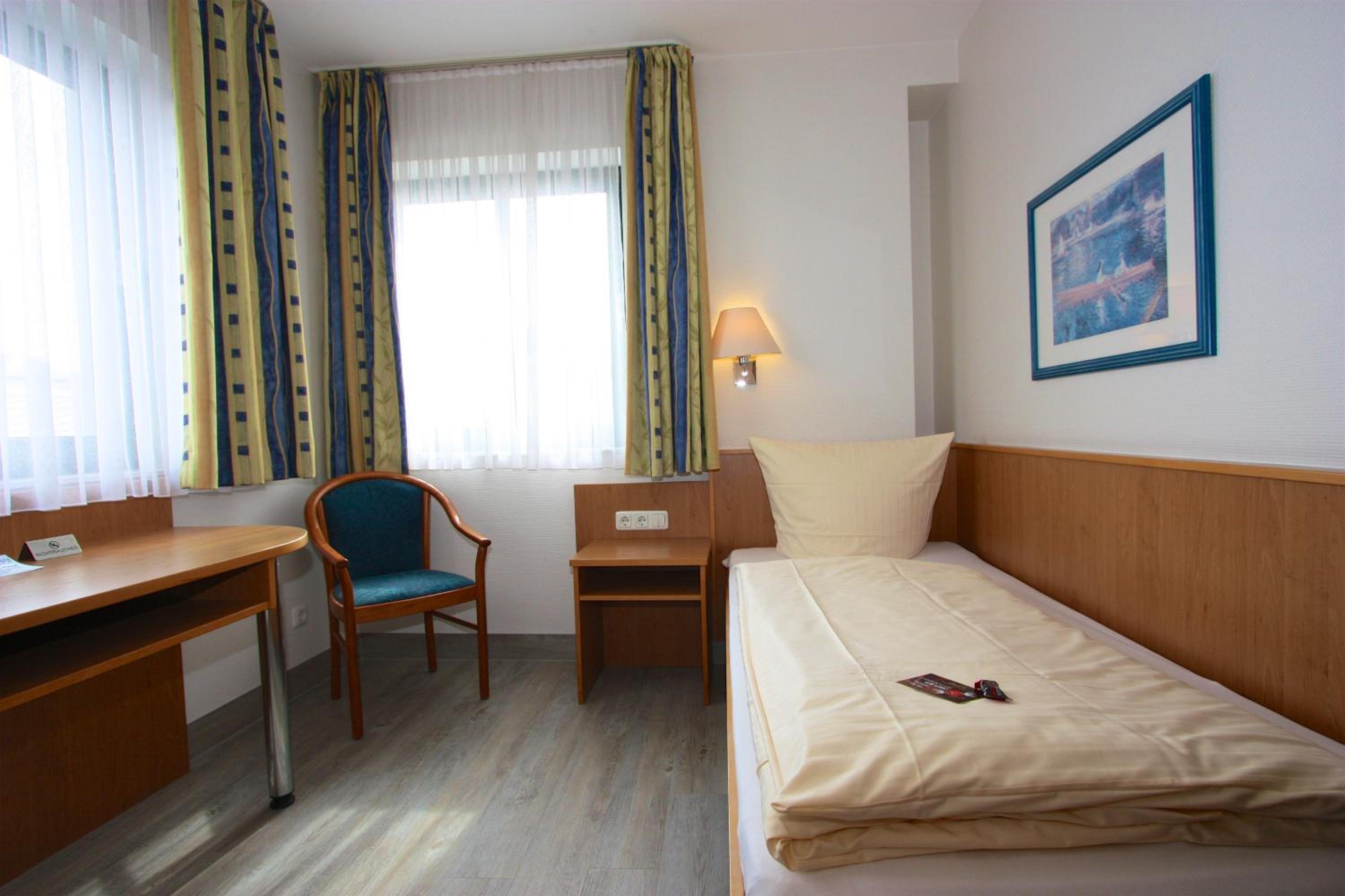 Single Room photo 1