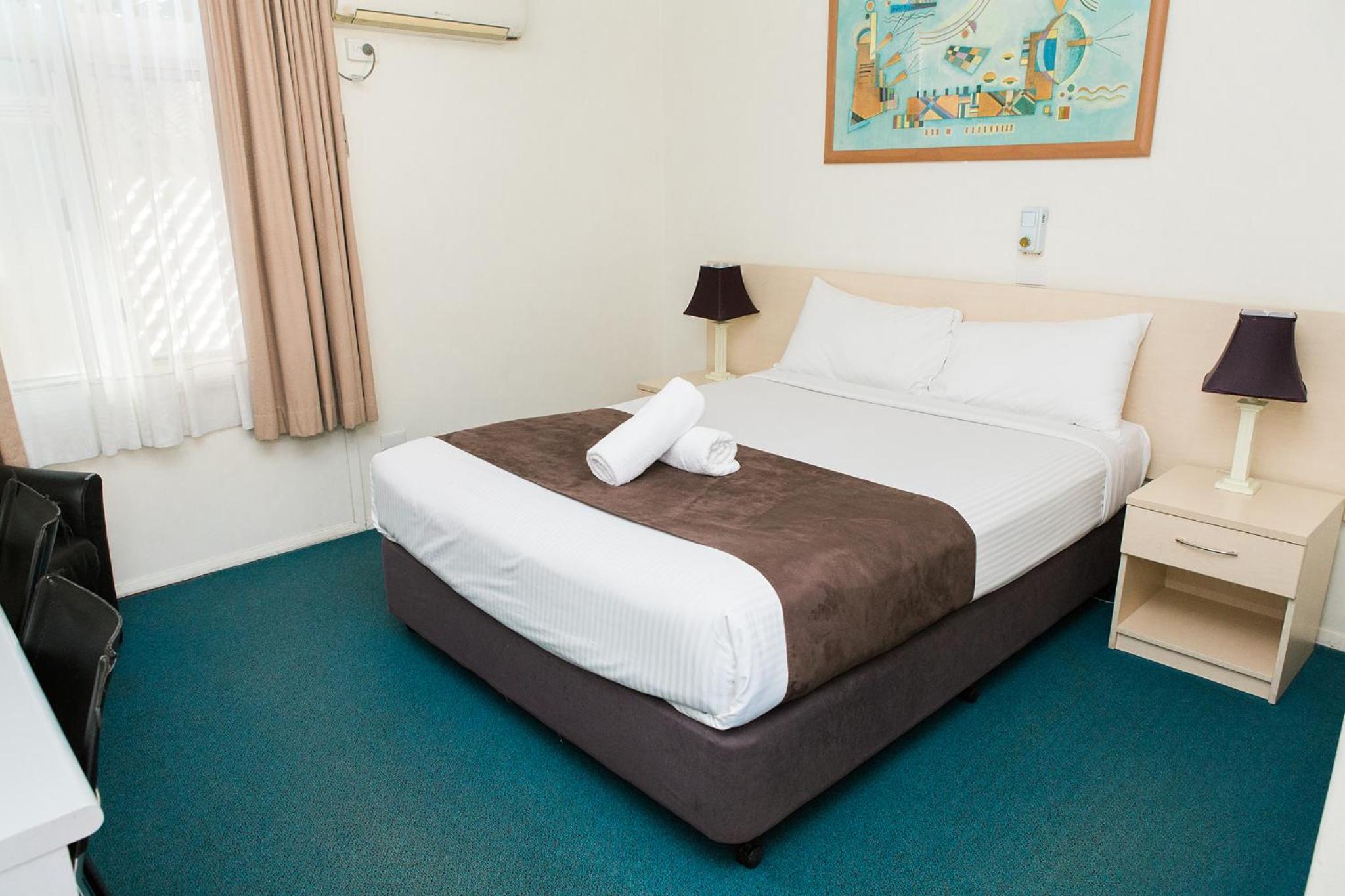 Standard Queen Room- First floor - Not Pet Friendly photo 1