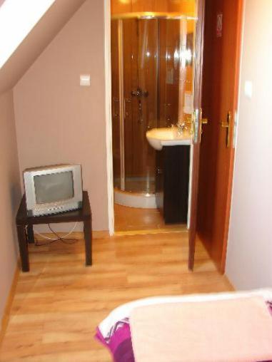 Triple Room - Photo 2