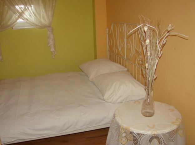 Double or Twin Room - Photo 4