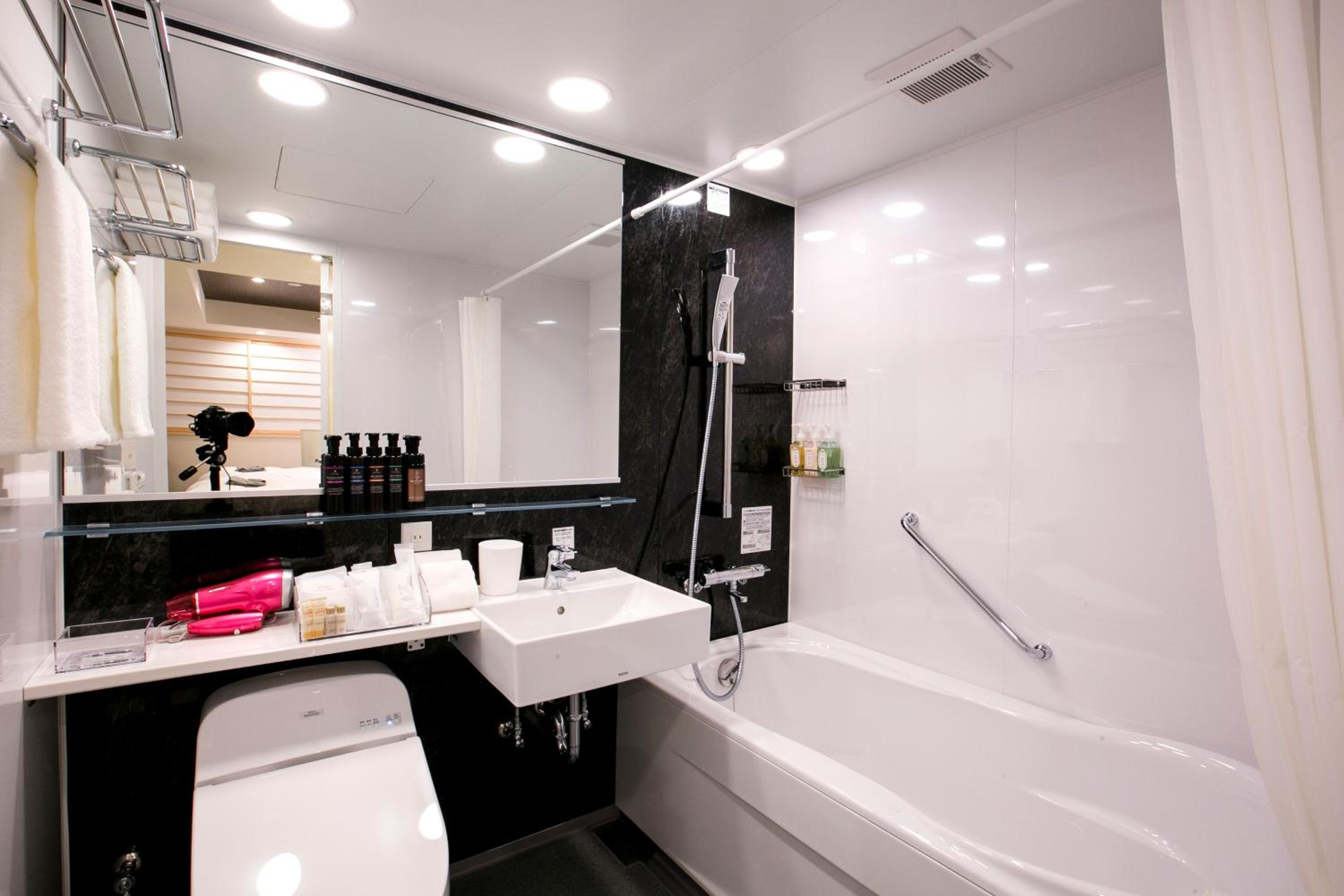Superior Twin Room - Photo 6
