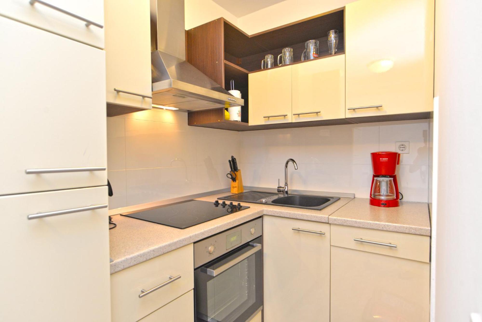 Apartment photo 3