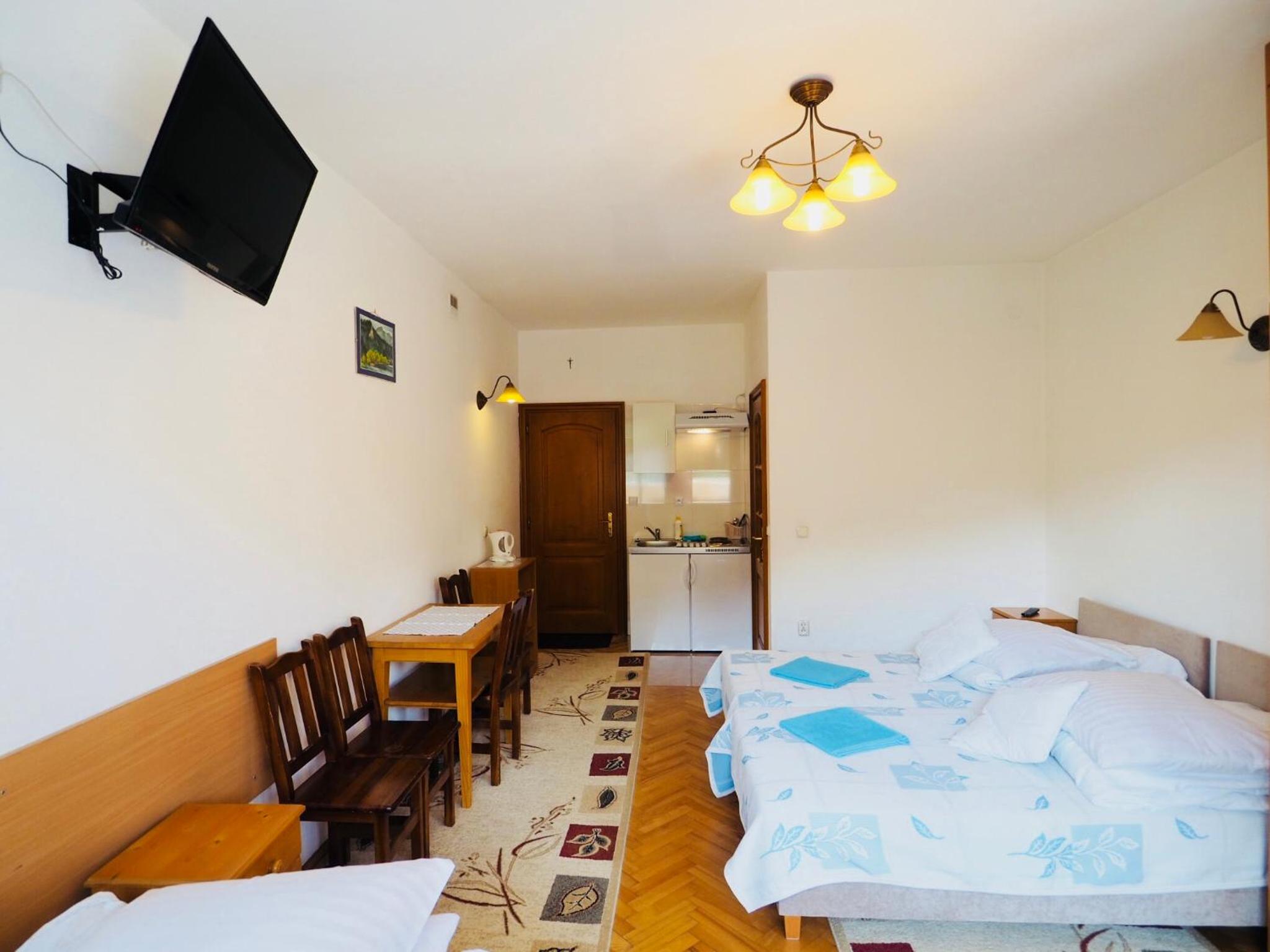 Comfort Quadruple Room with Annex photo 2