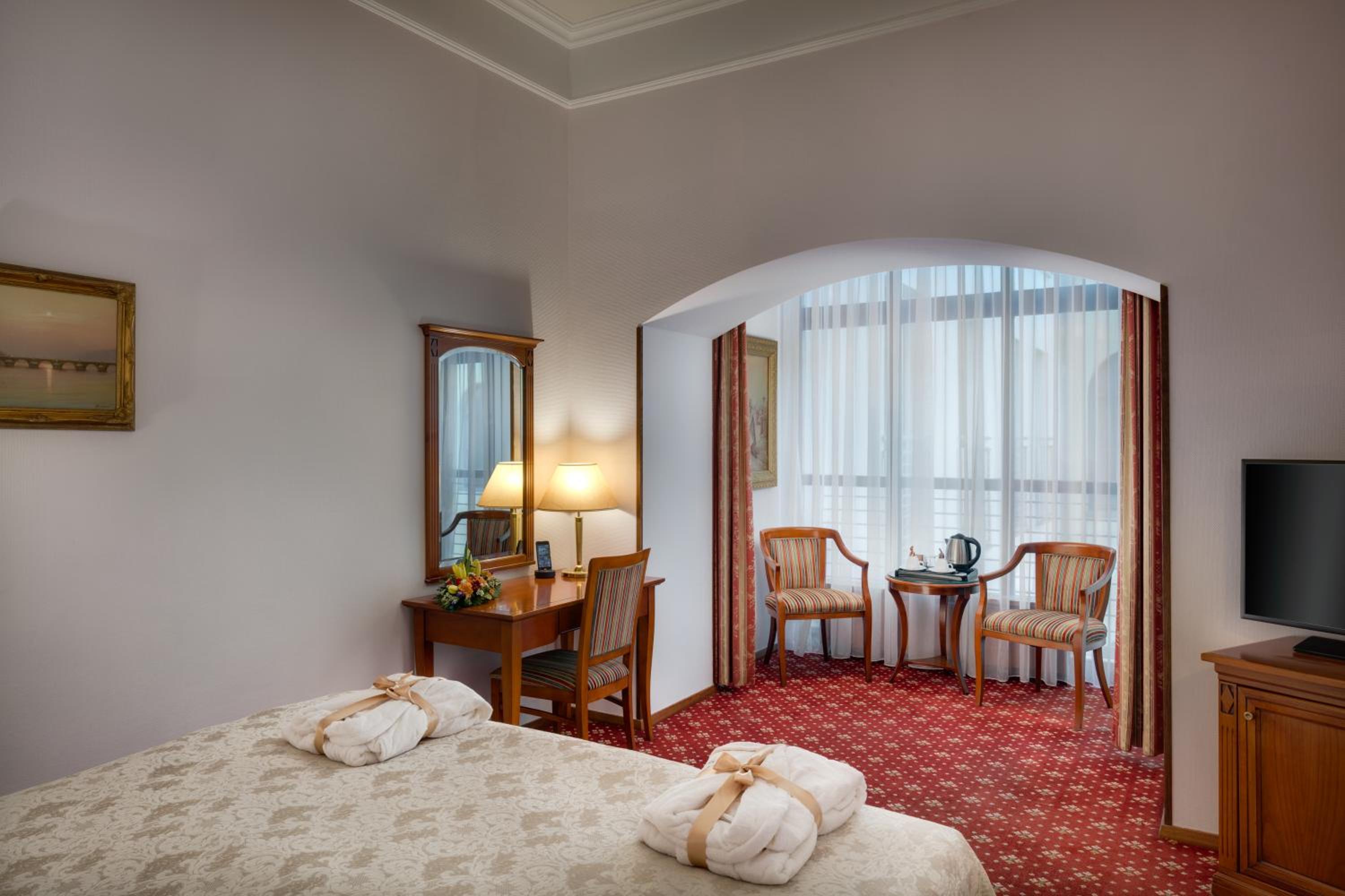 Double Room With Extra Bed