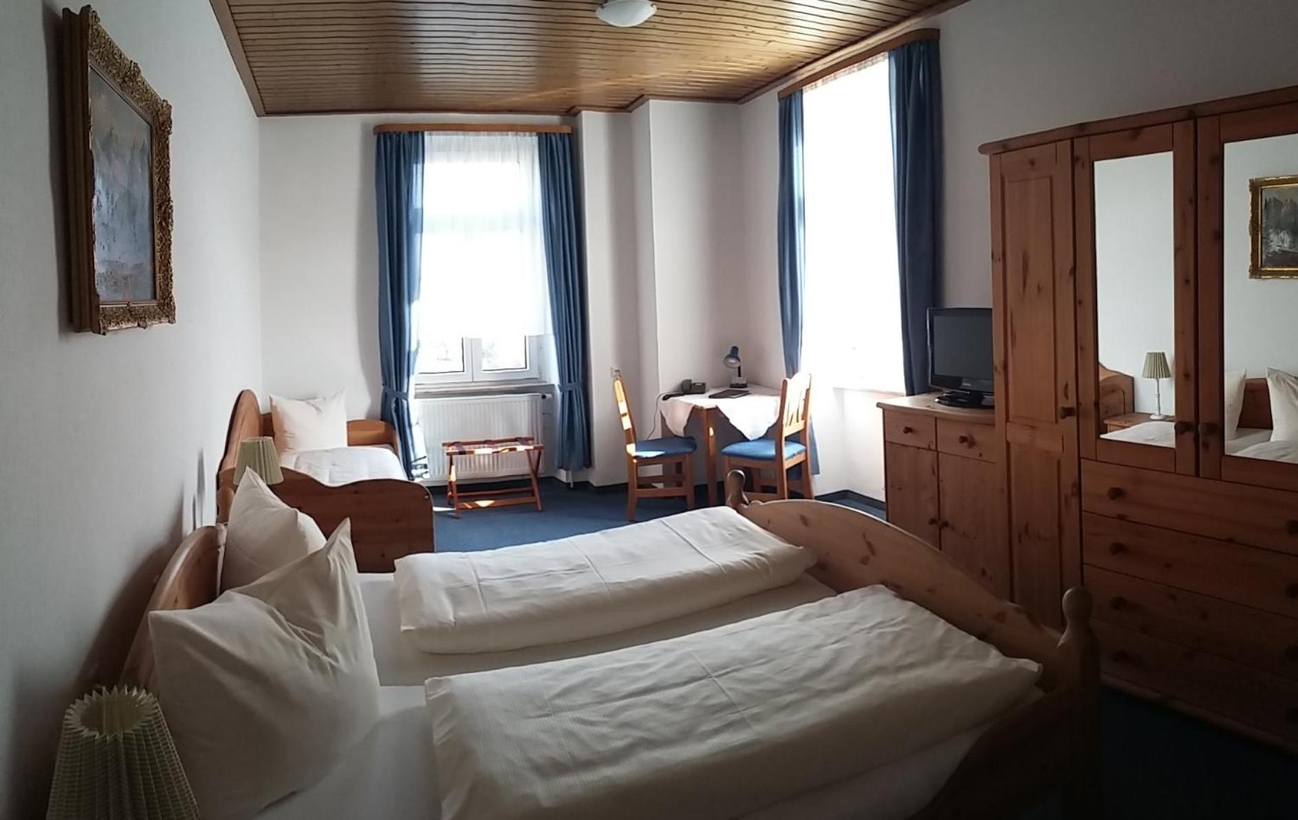 Comfort Triple Room