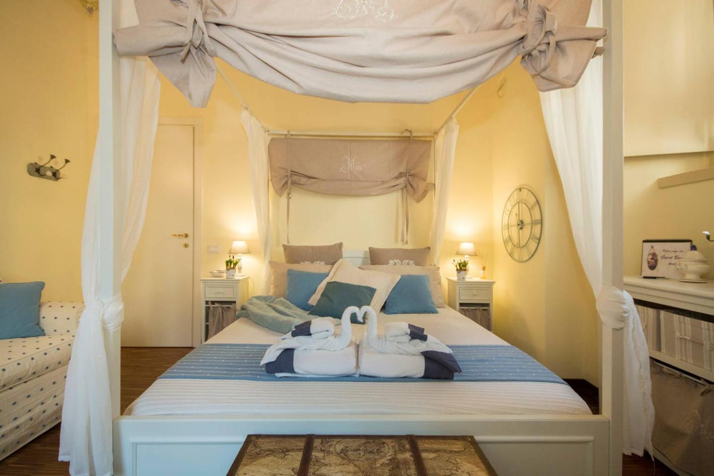 Two-Bedroom Apartment with Garden