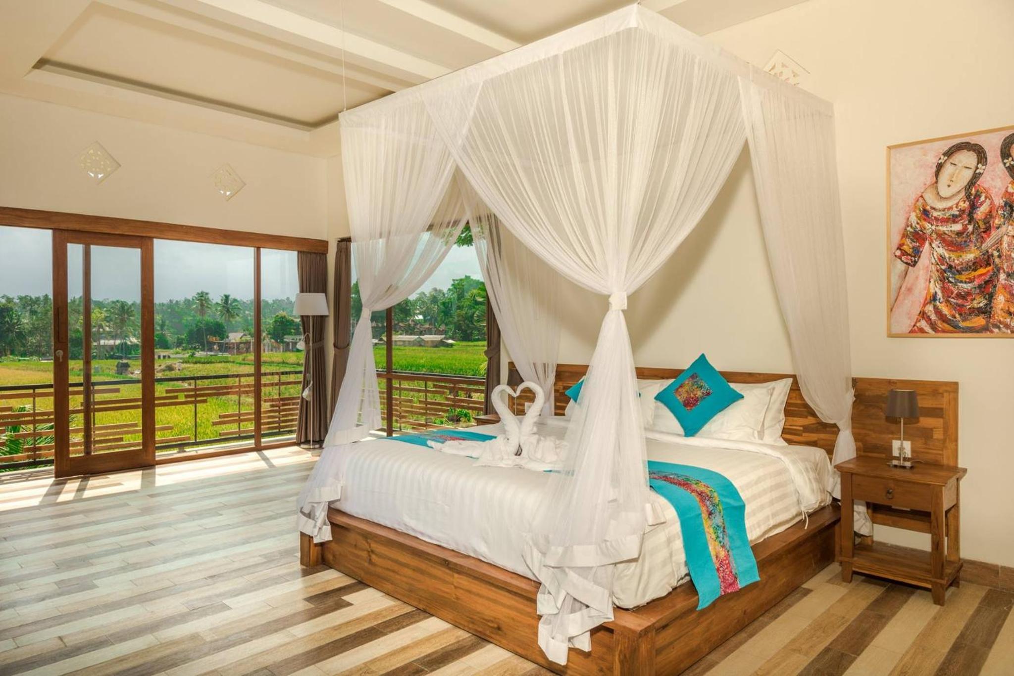Deluxe Suite - Photo 1