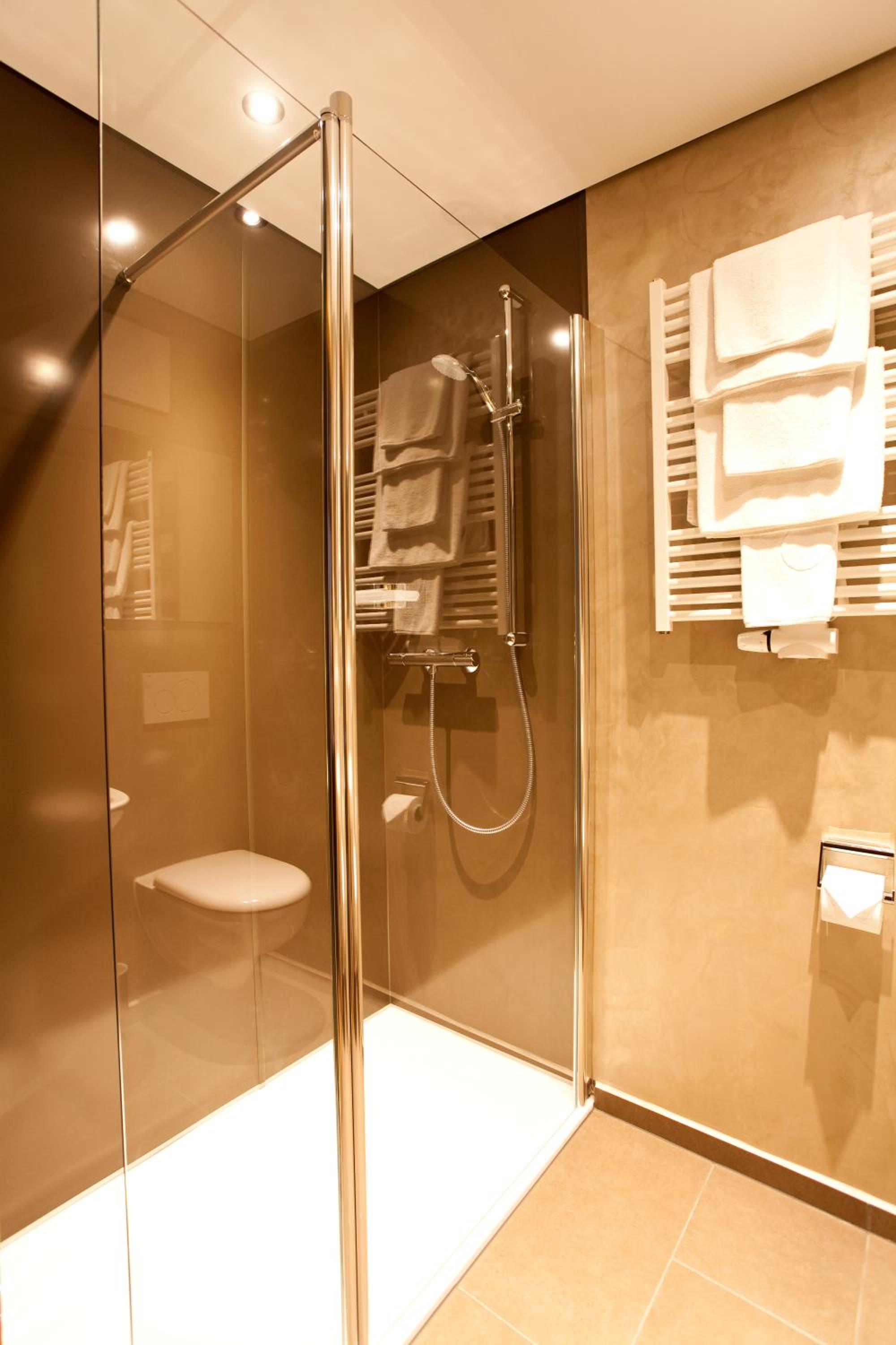 Single Room photo 3