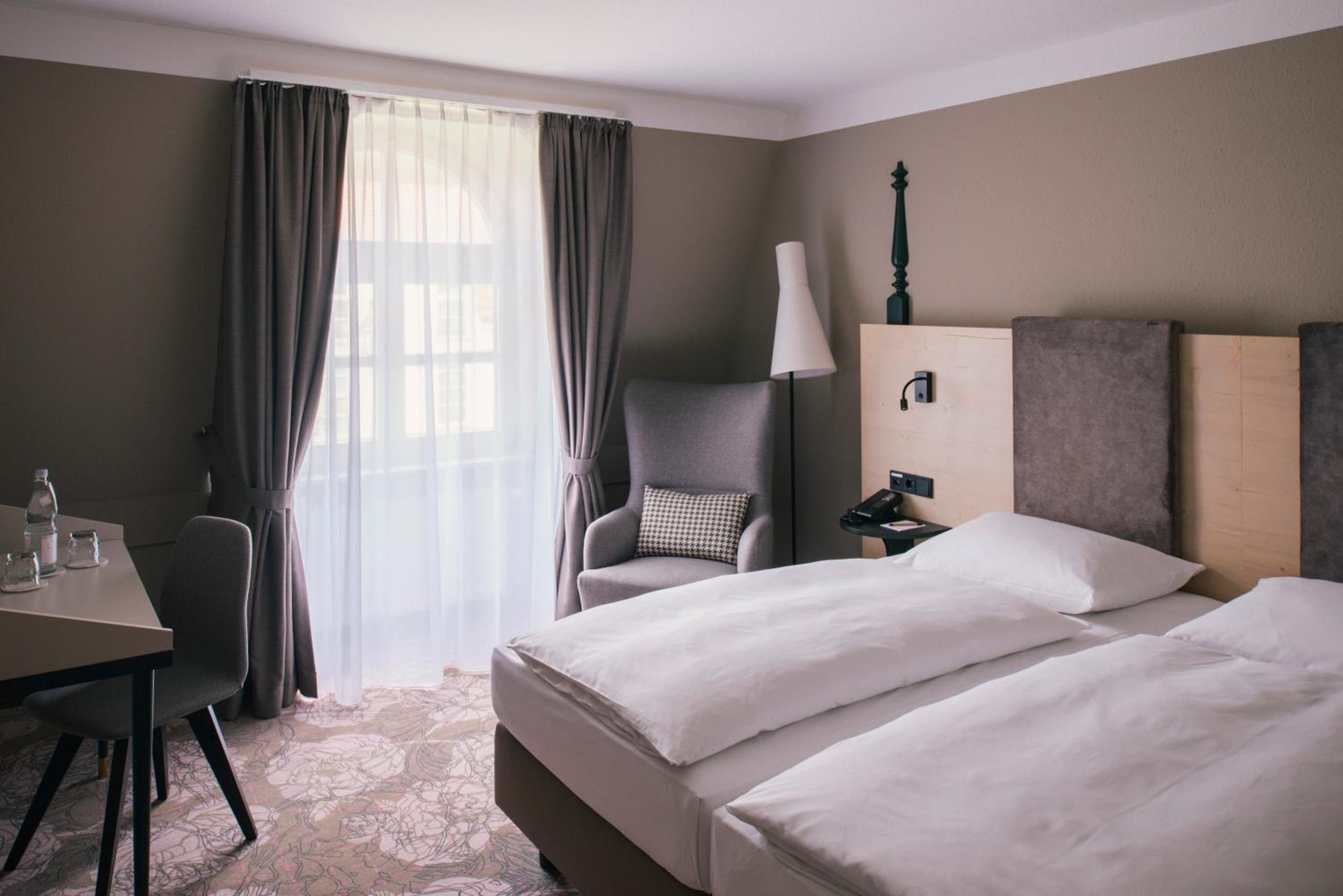Comfort Room - Photo 1