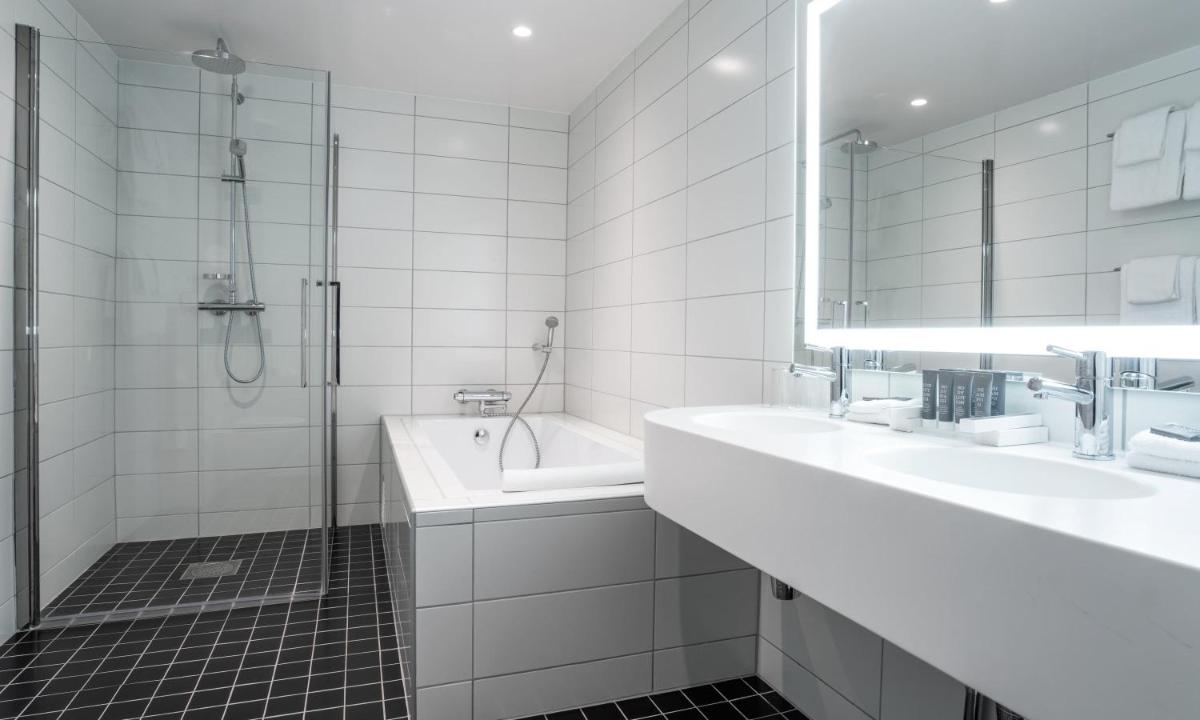 Business Double or Twin Room photo 3