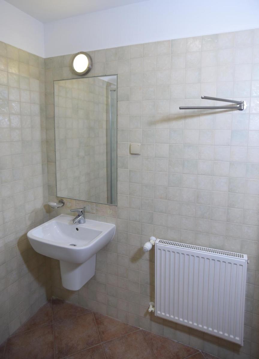 Single Room with Bathroom photo 3
