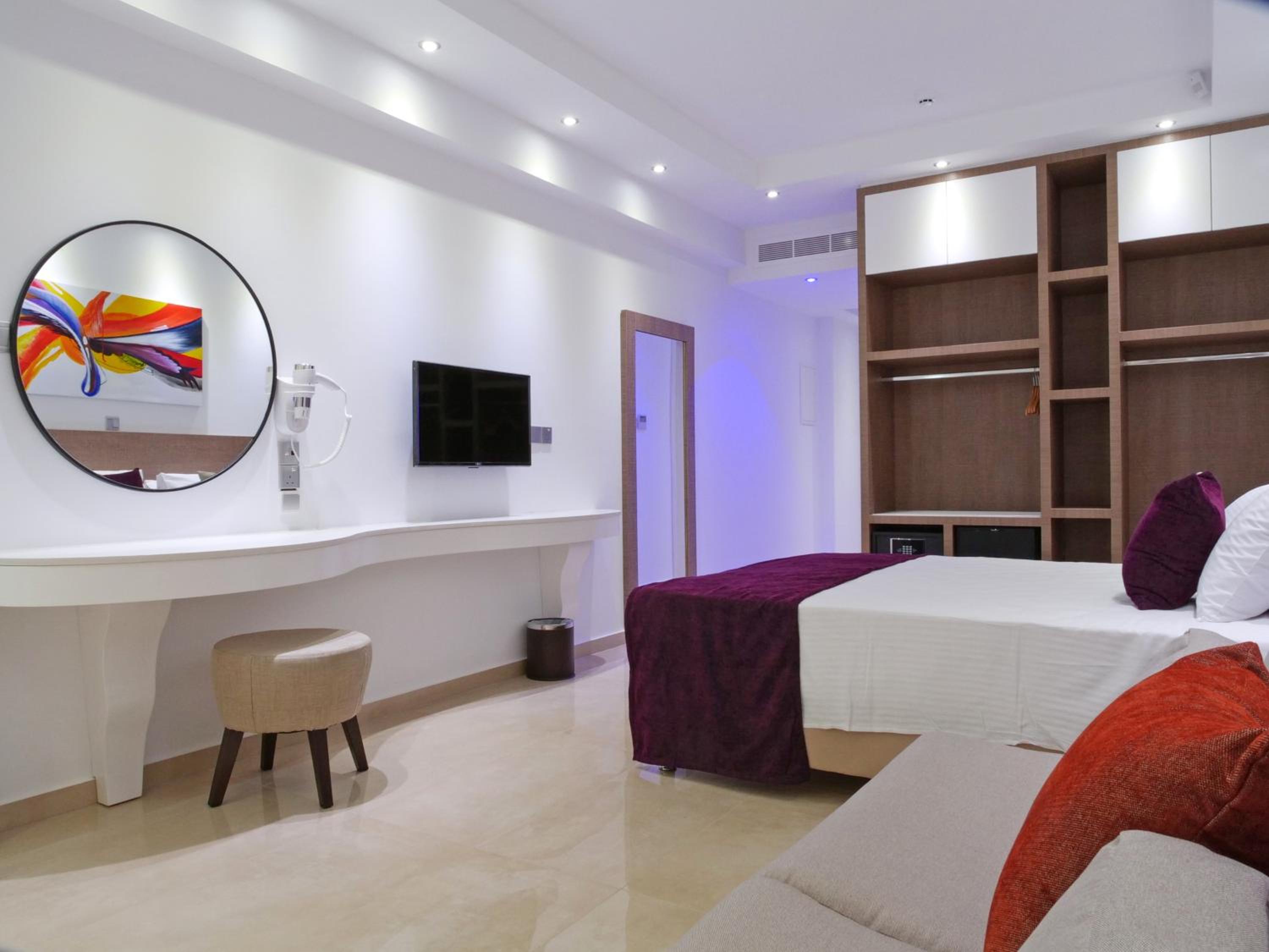 Superior Family Room with Sea View (2 Adults + 2 Children) photo 3