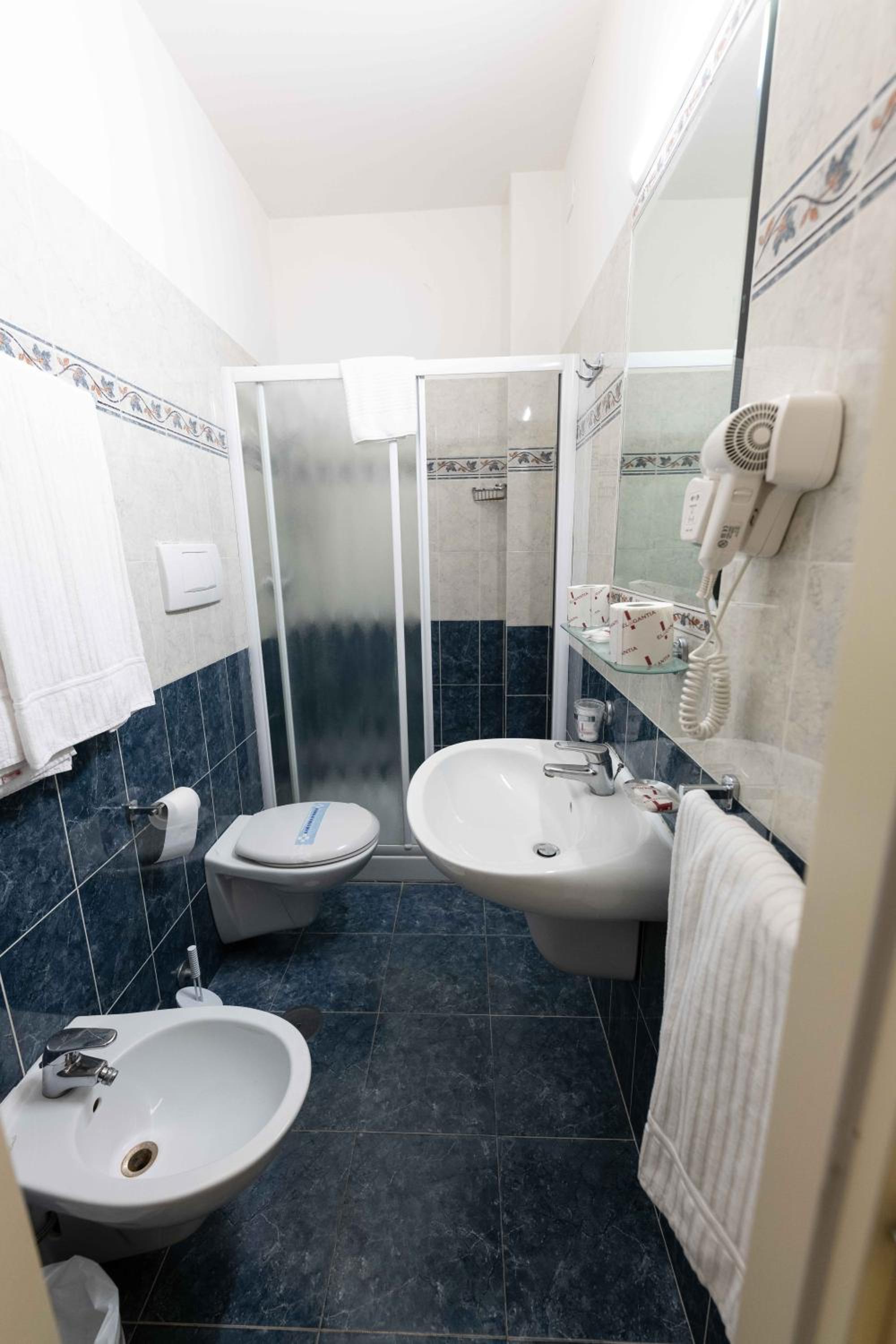 Quadruple Room photo 2