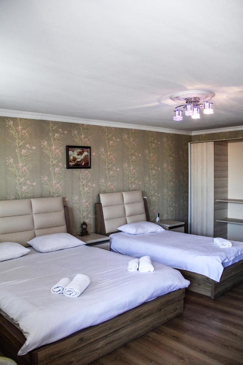 Comfort Triple Room photo 3