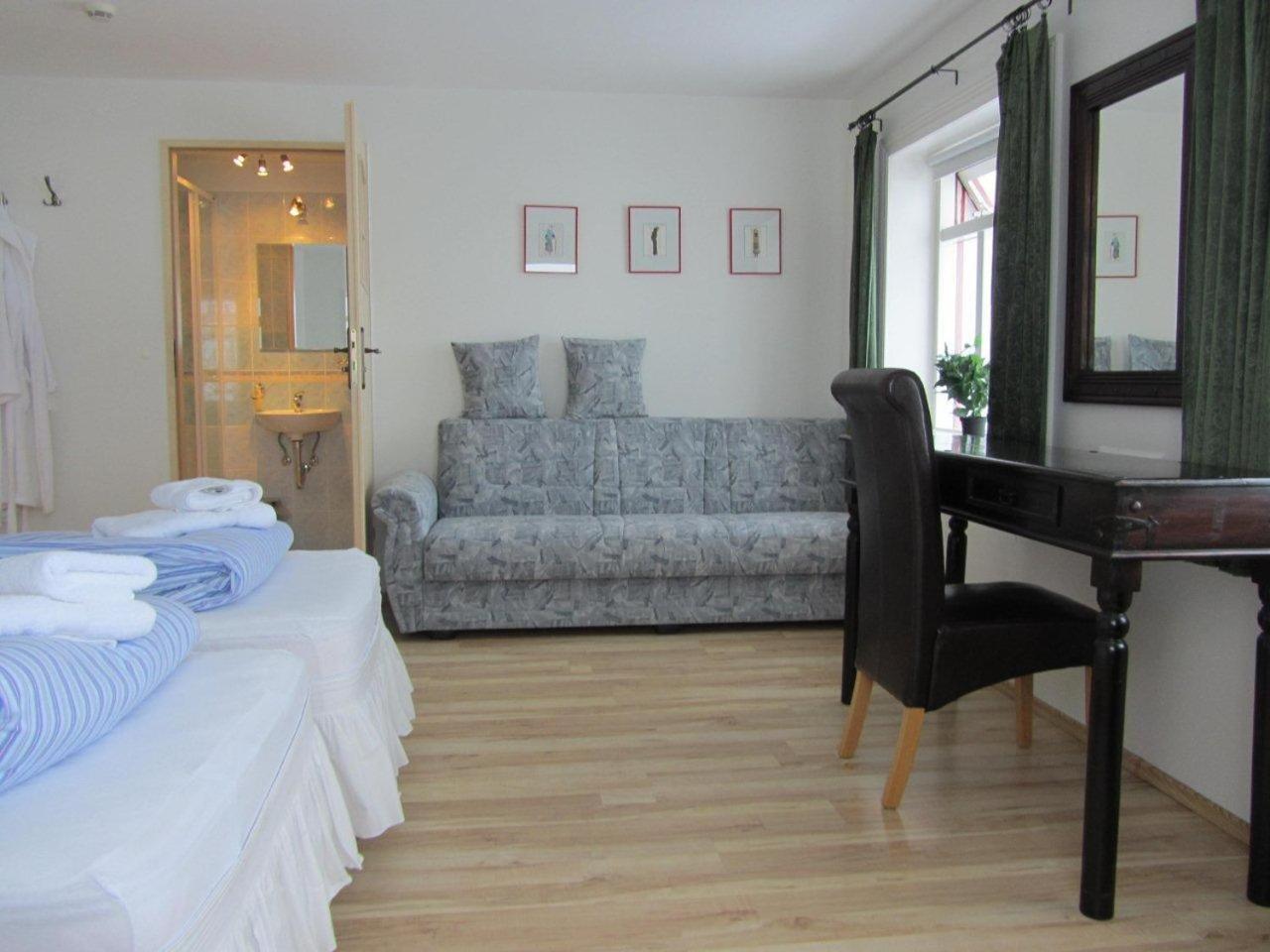 Triple Room photo 2