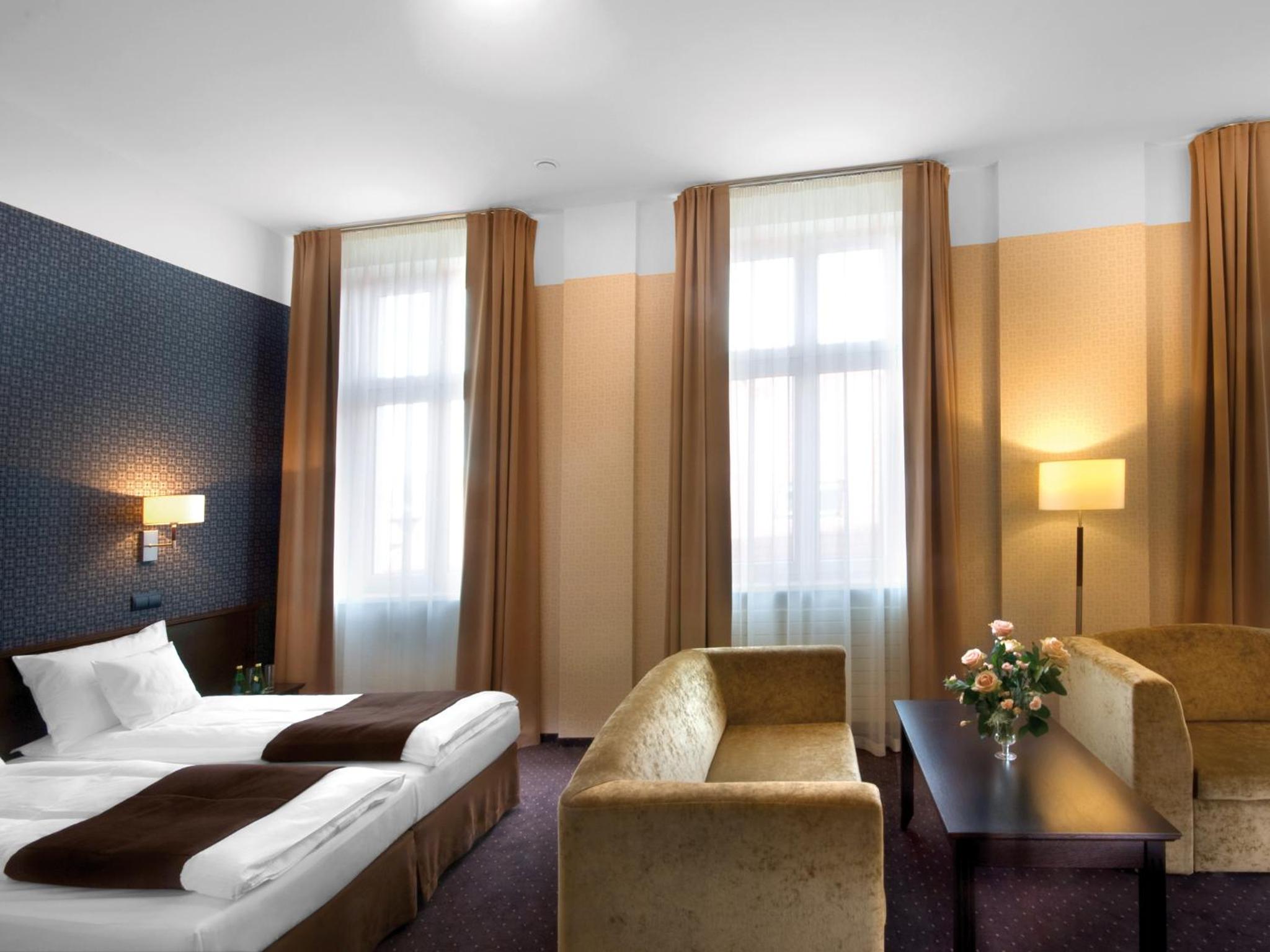 Superior Double or Twin Room - Photo 1