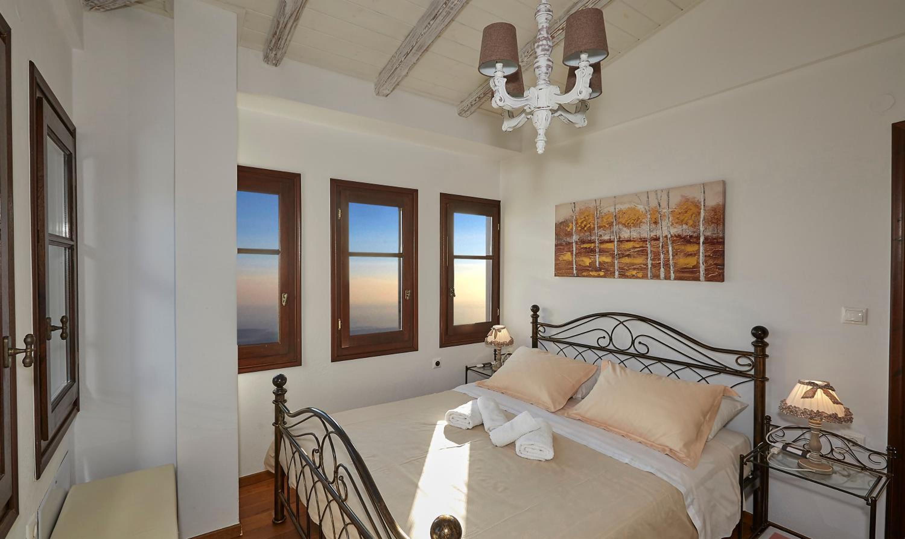 Villa photo 3