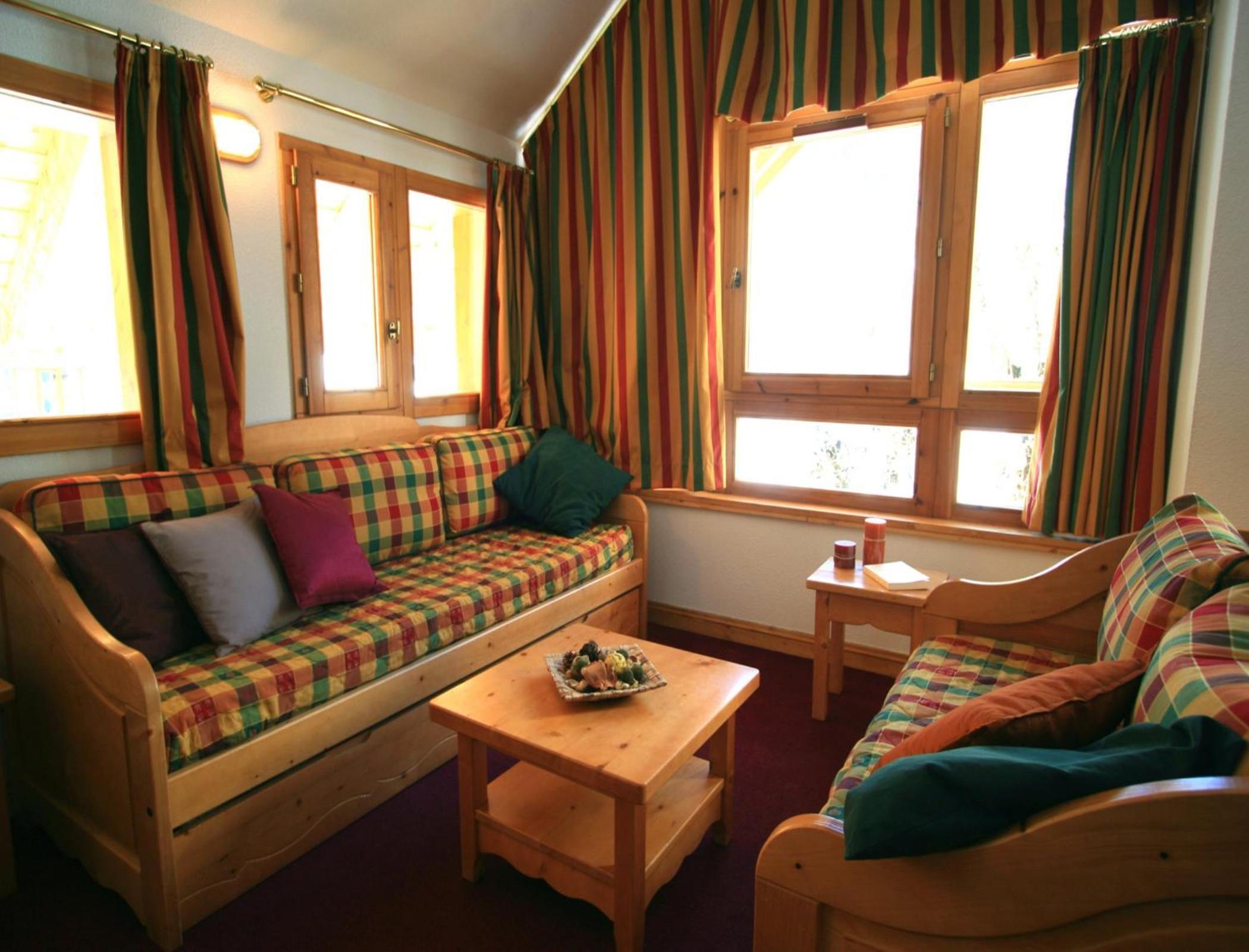 Two-Bedroom Apartment  Duplex (8 Adults) photo 3