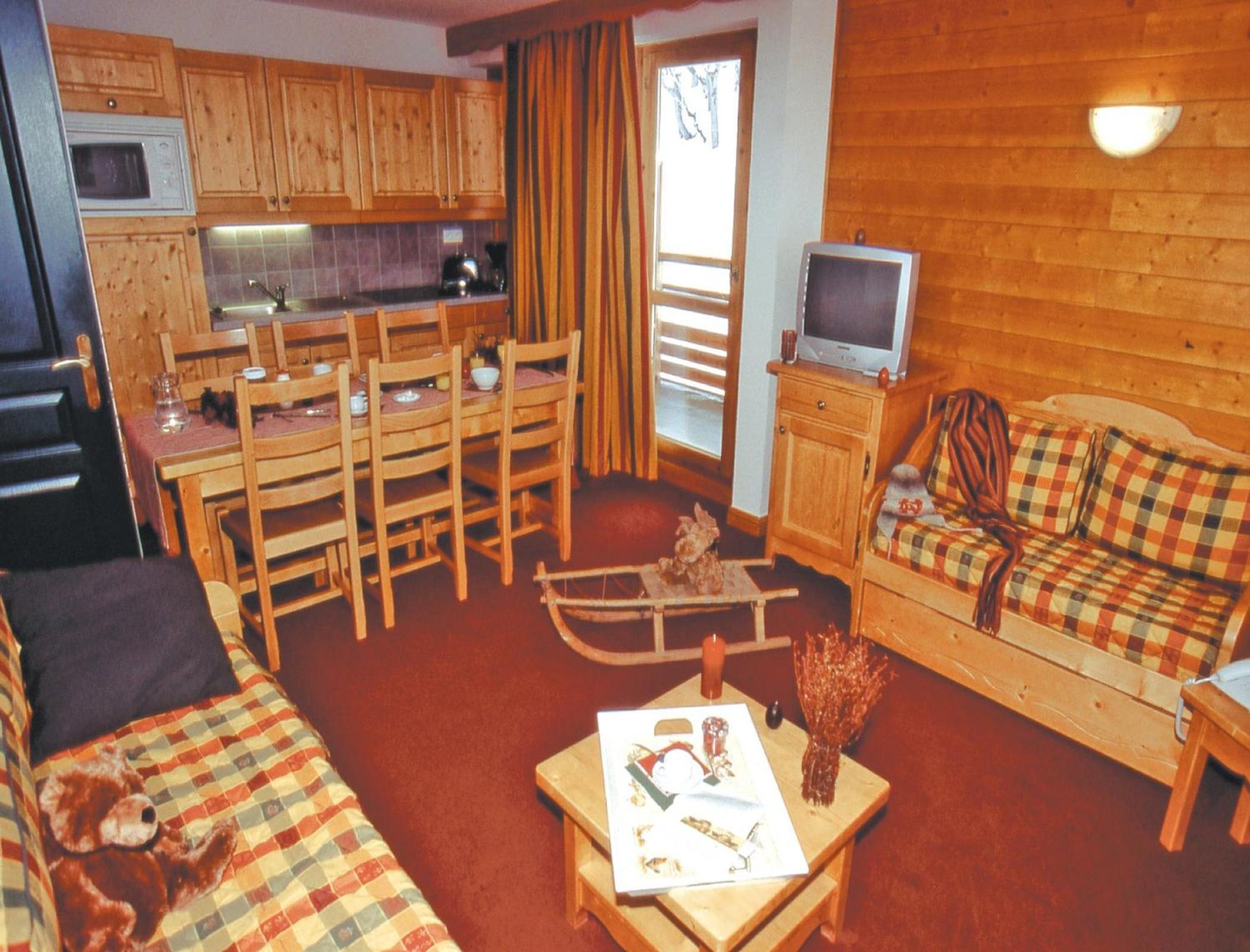 Studio (2 Adults) photo 2