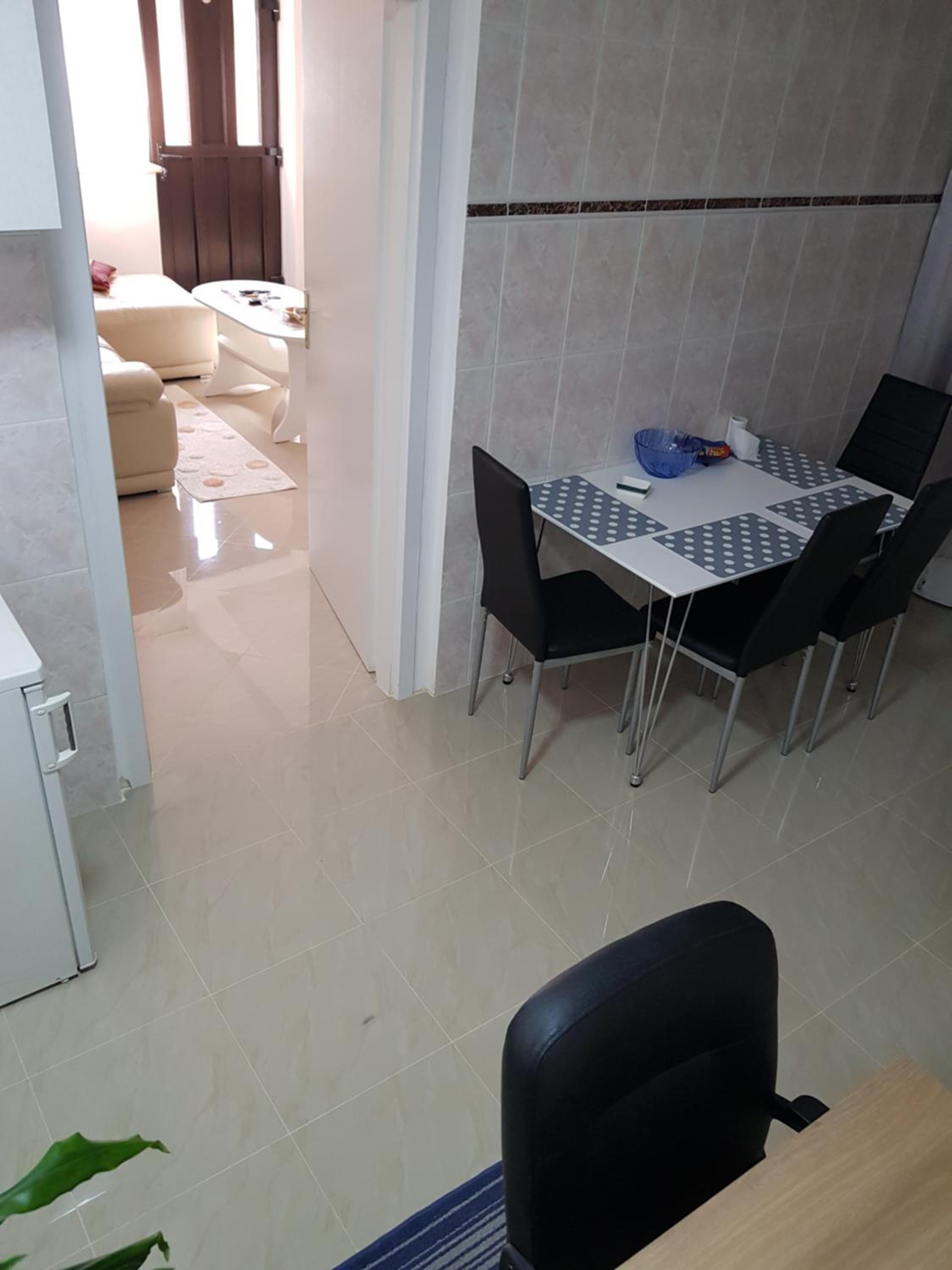 Apartment - Photo 13