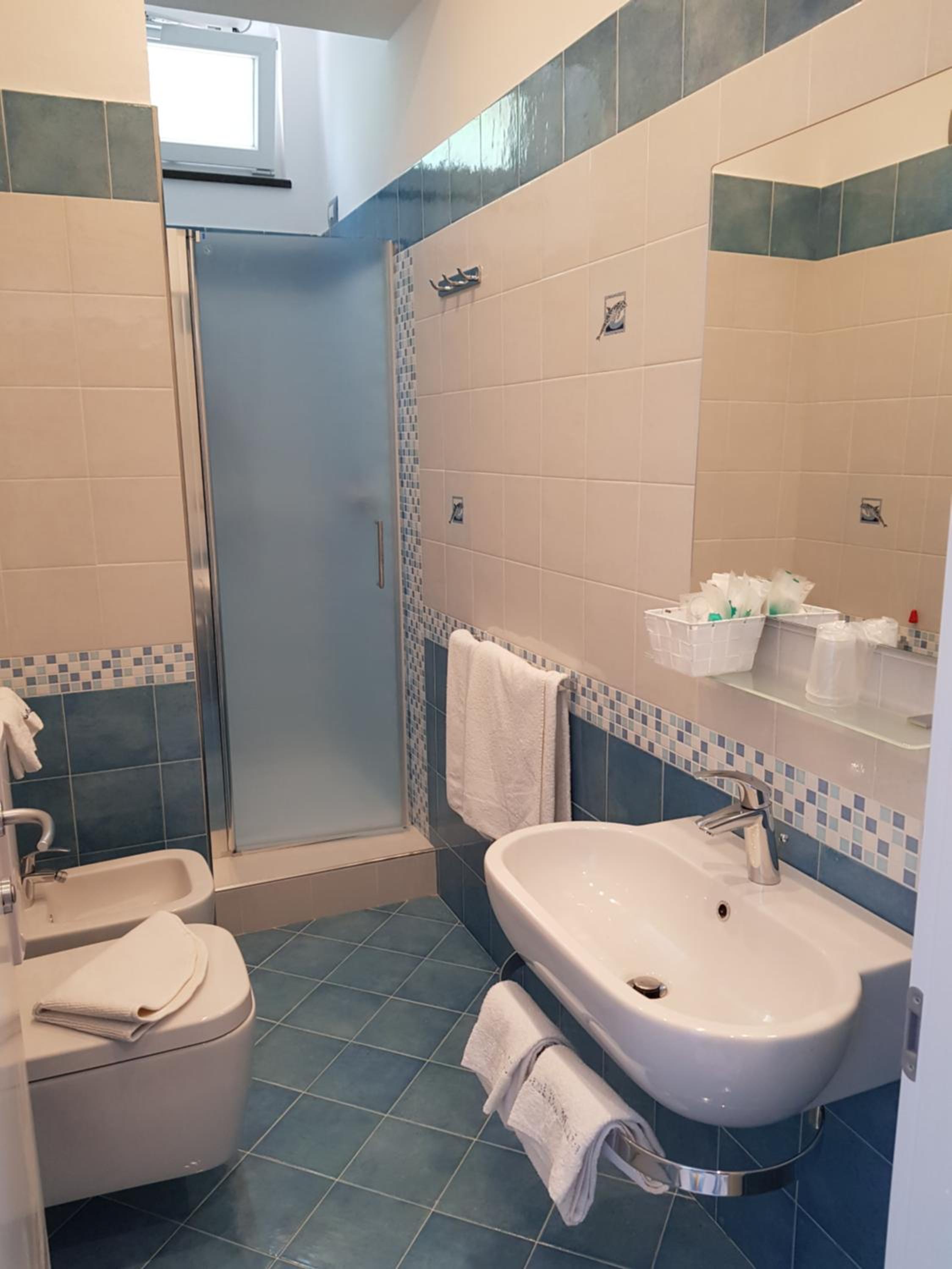 Superior Double Room with Sea View - Photo 5