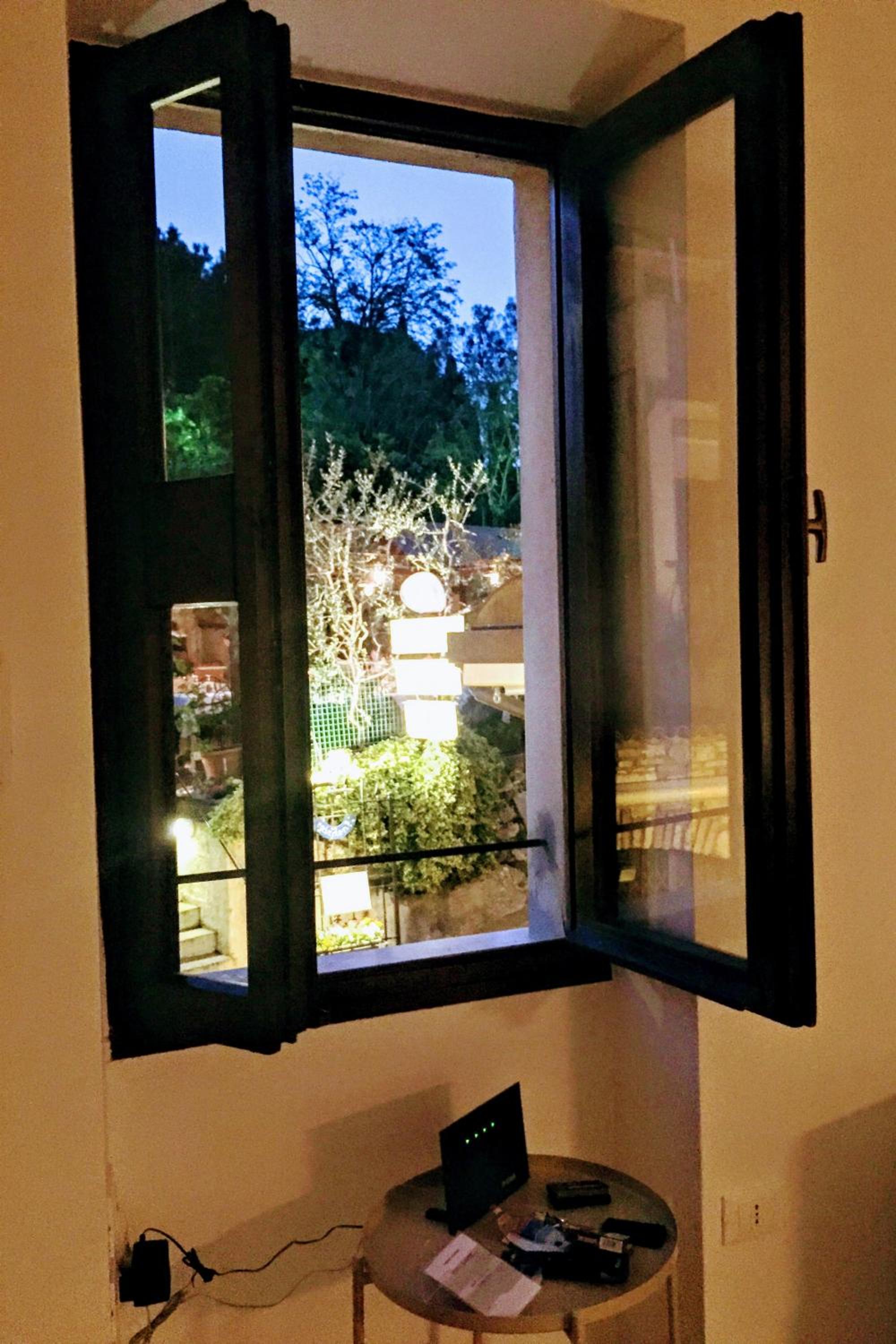 Apartment with Terrace - Photo 16