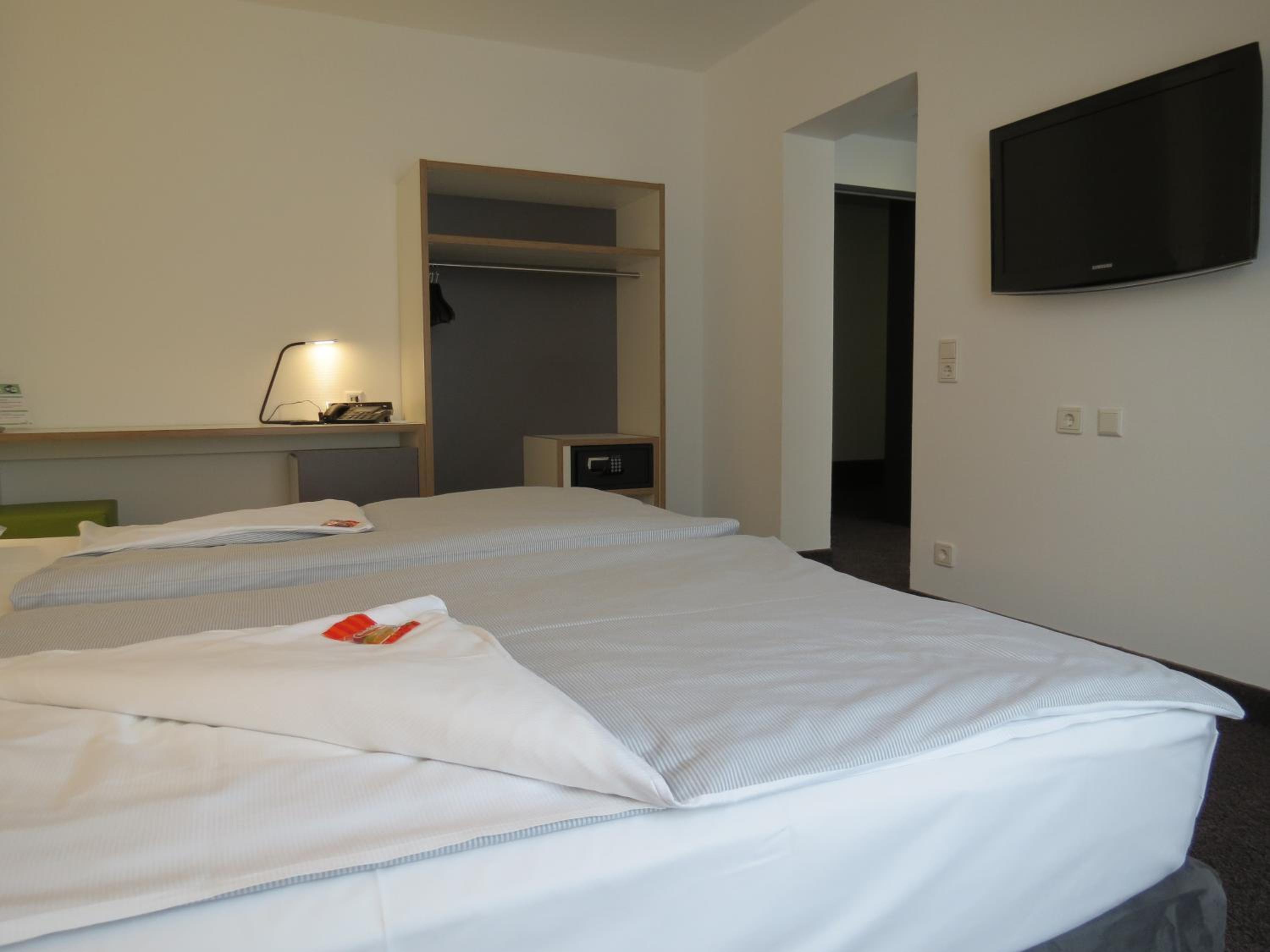 Junior Family Suite - Photo 9
