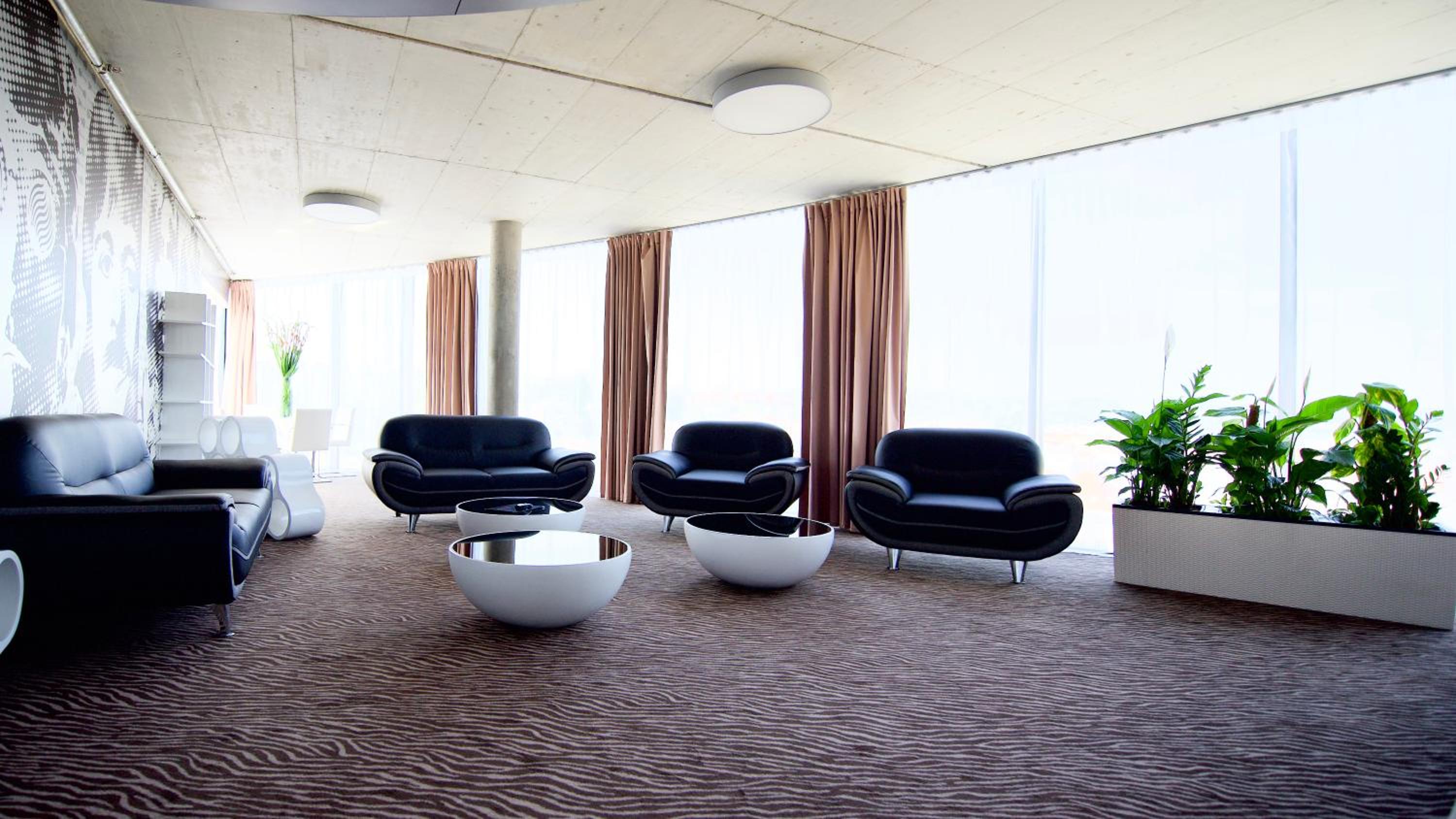 Suite with City View photo 2