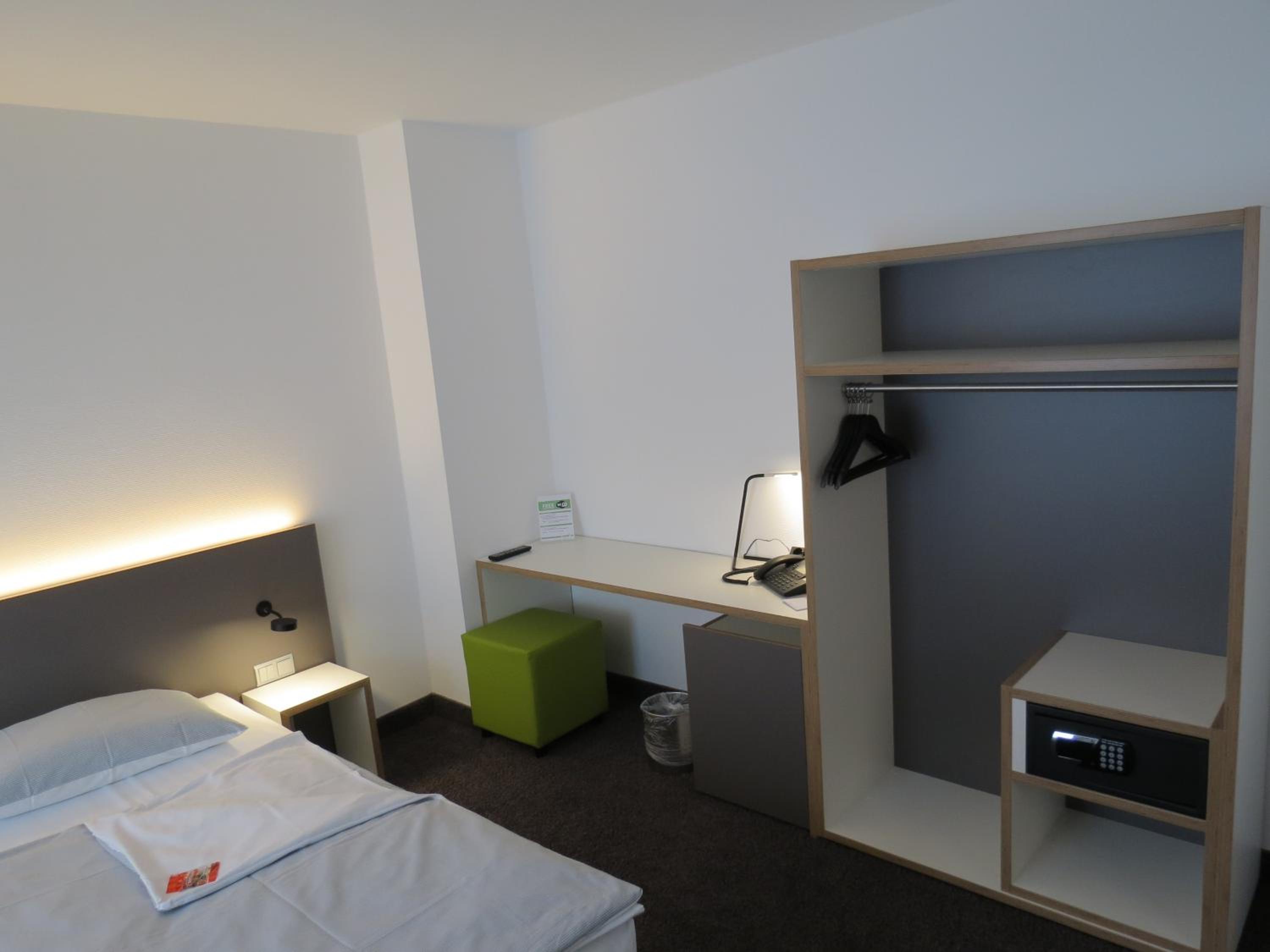 Junior Family Suite - Photo 1