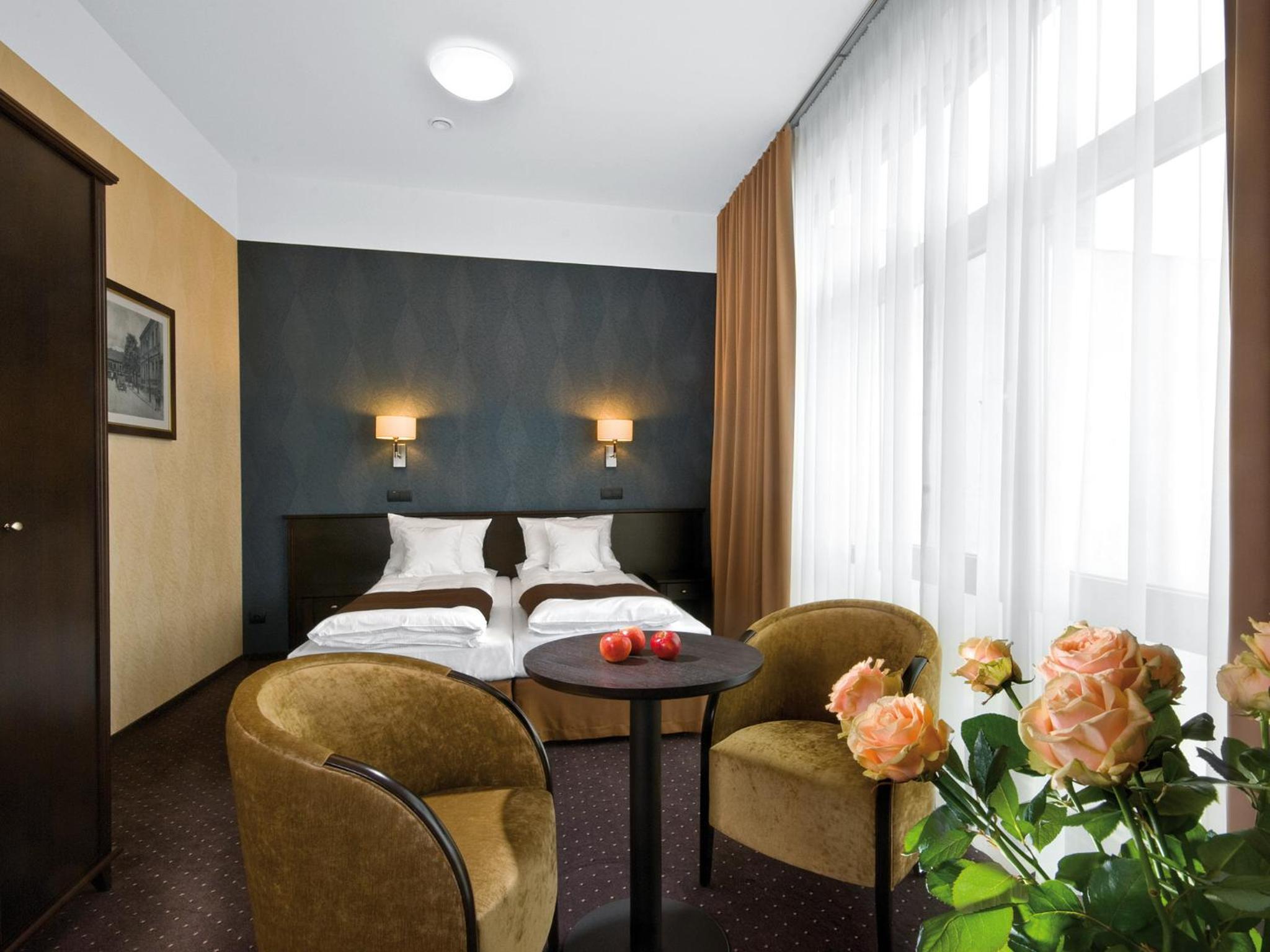 Standard Double or Twin Room - Photo 4