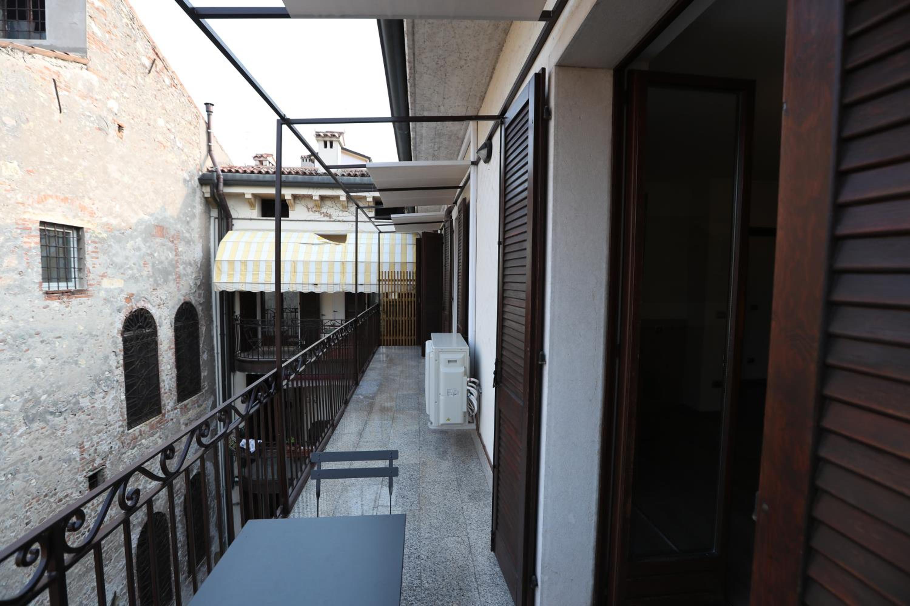 Apartment - Photo 3