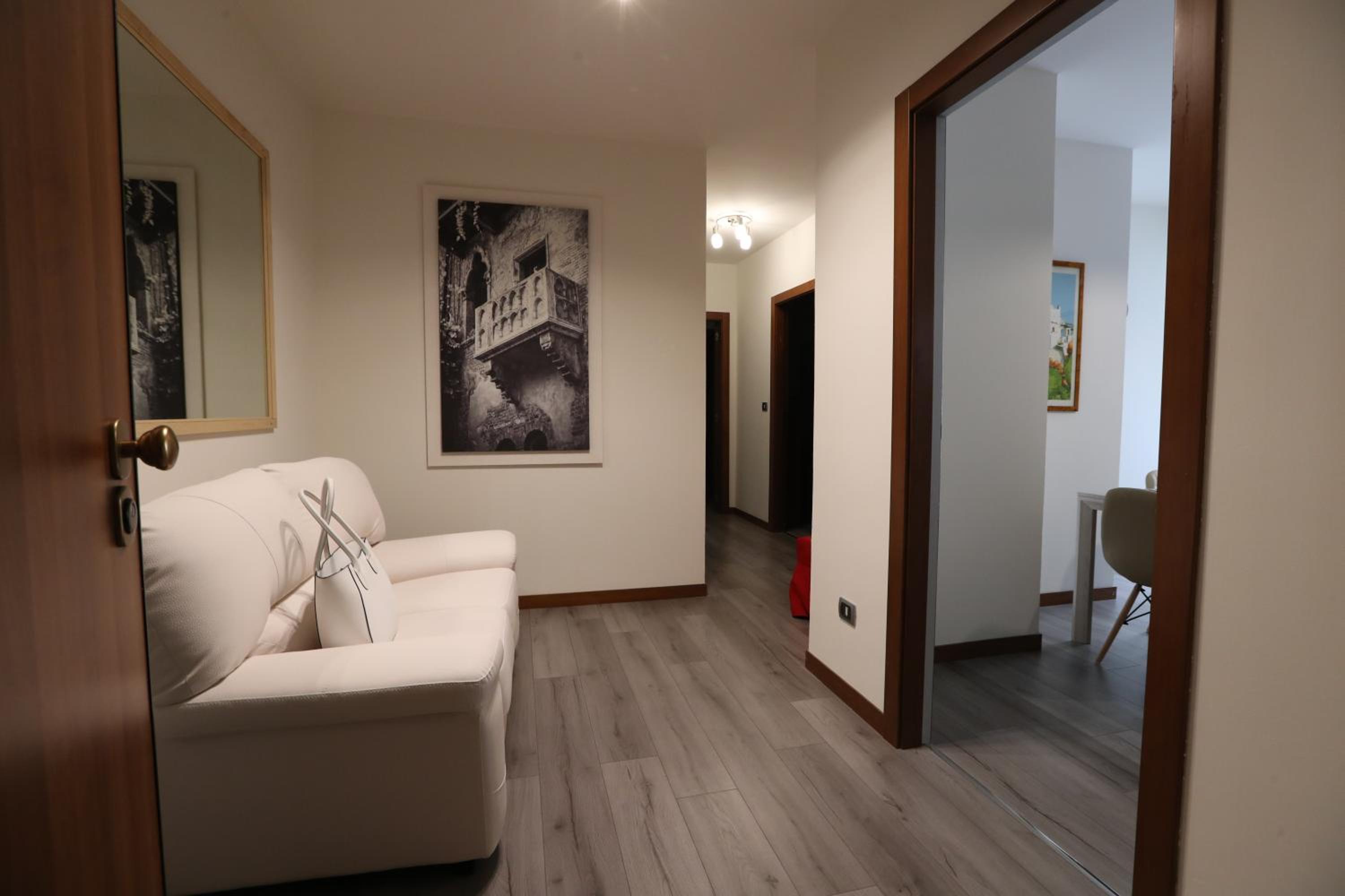 Apartment - Photo 10