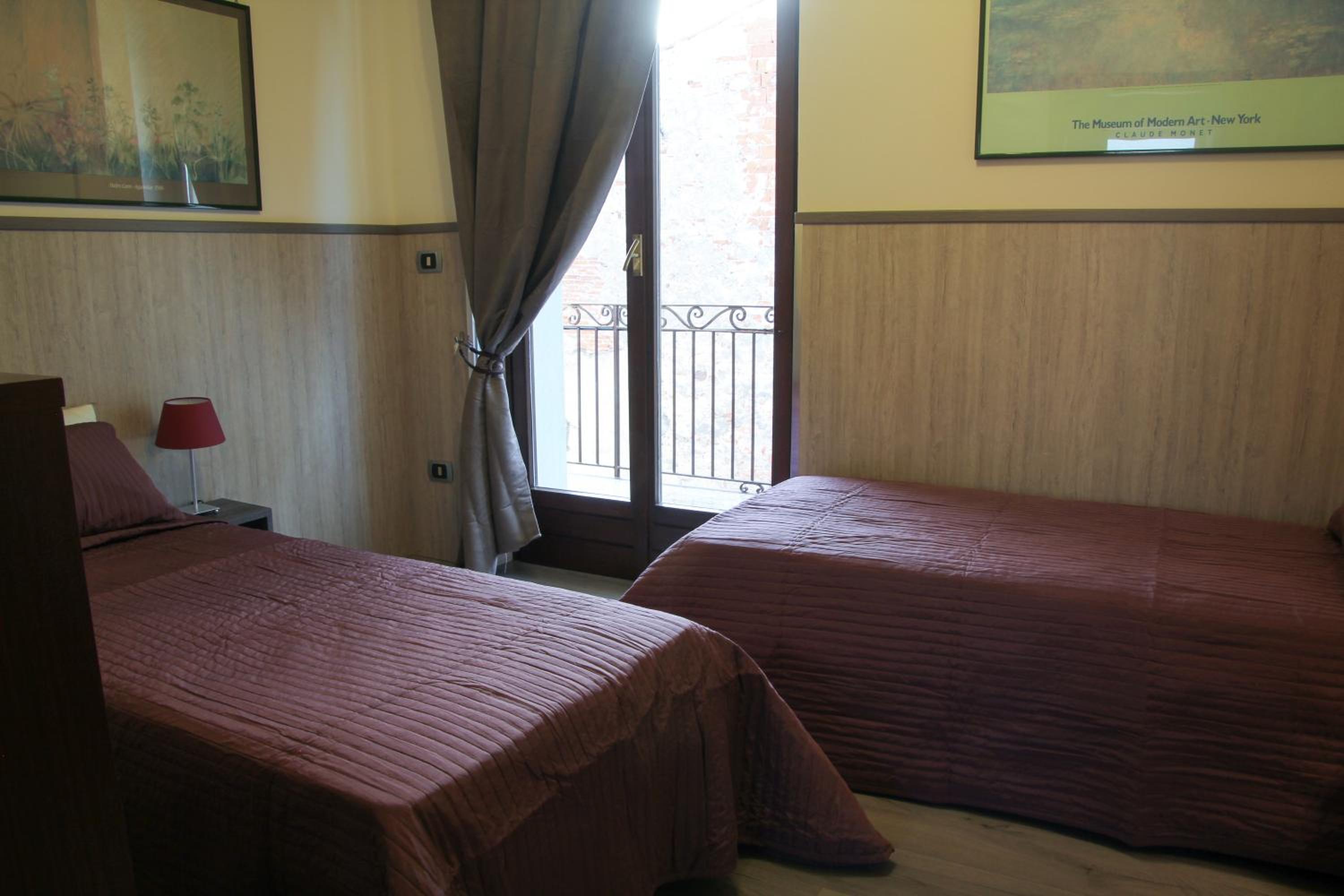 Apartment - Photo 1