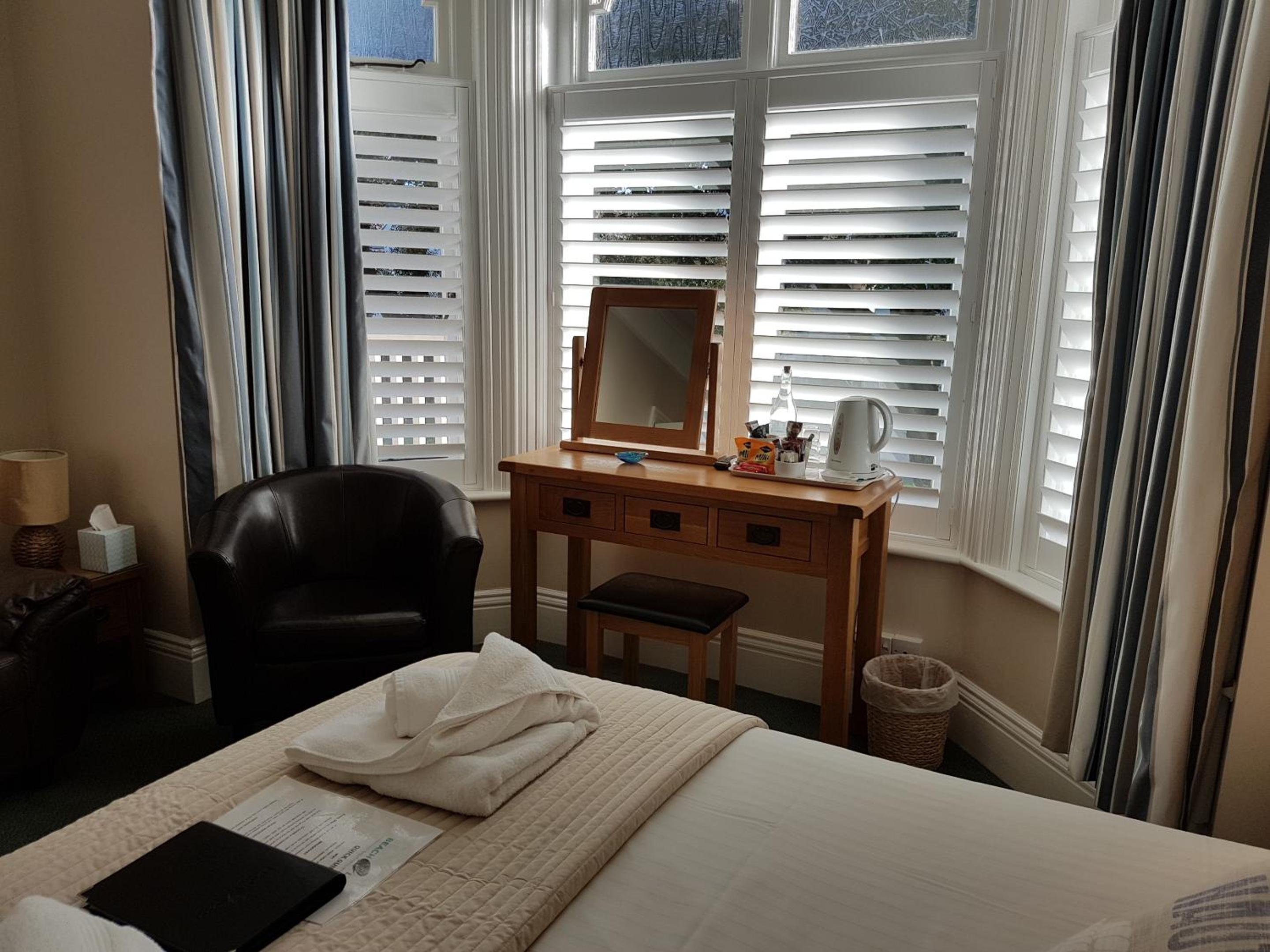 Deluxe Double Room with Shower photo 2