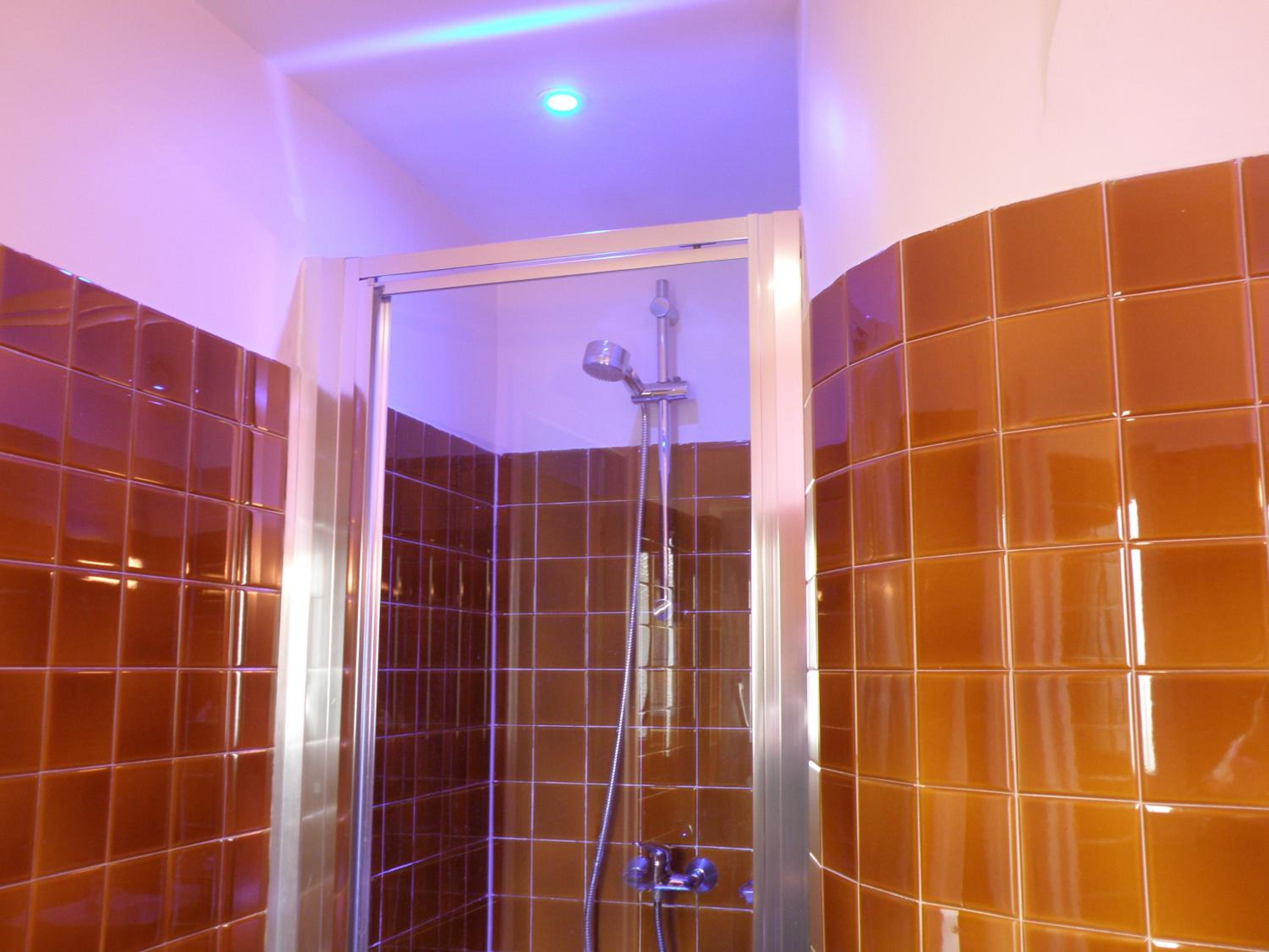 Economic Double Room thumbnail 5