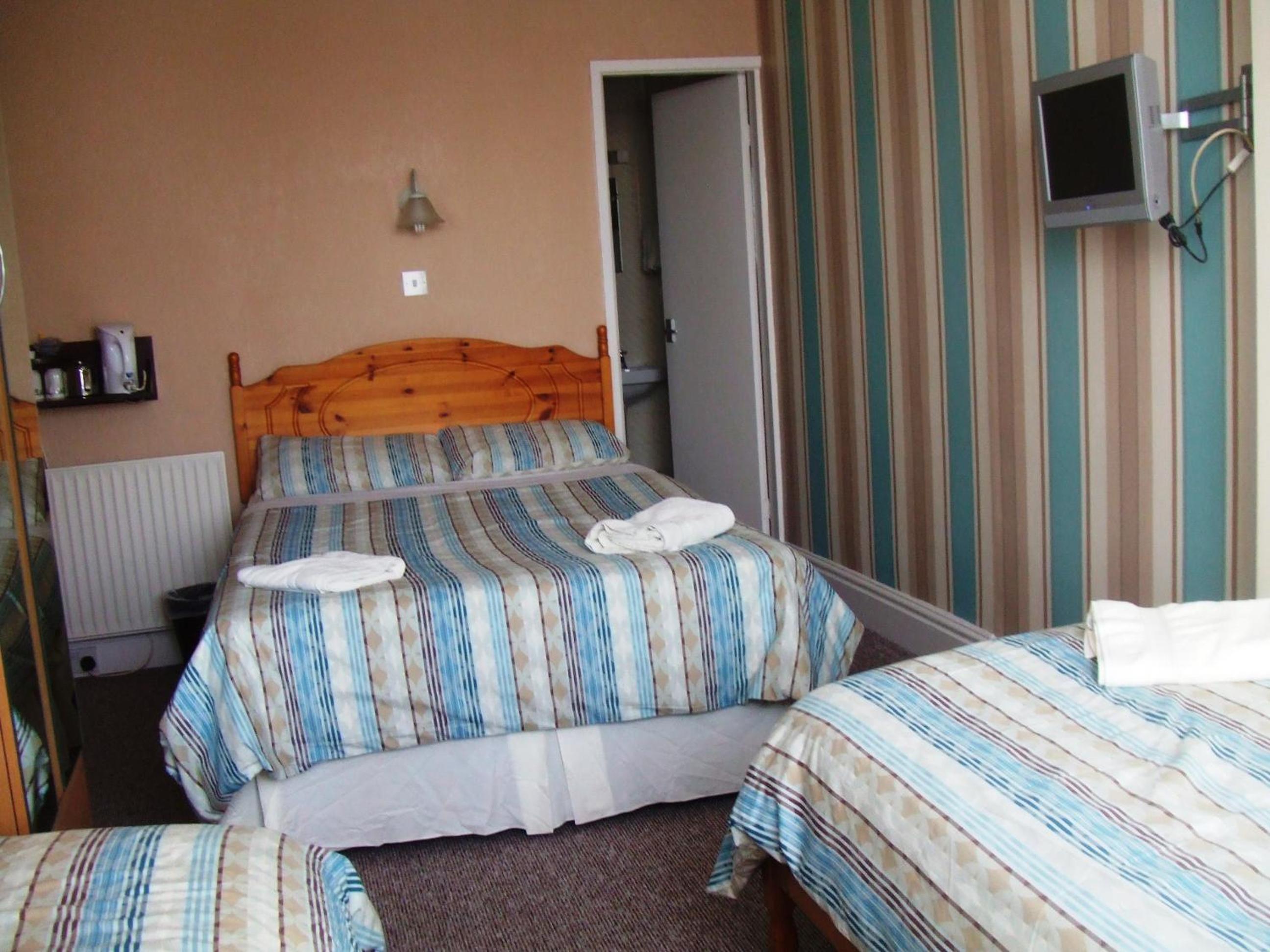 Triple Room (3 Adults)