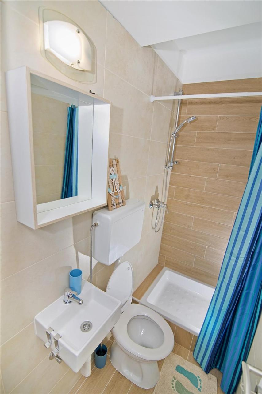 Deluxe Apartment photo 2