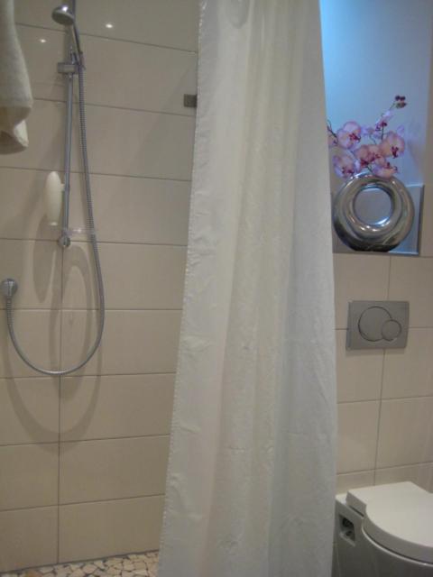 Double Room - Photo 5