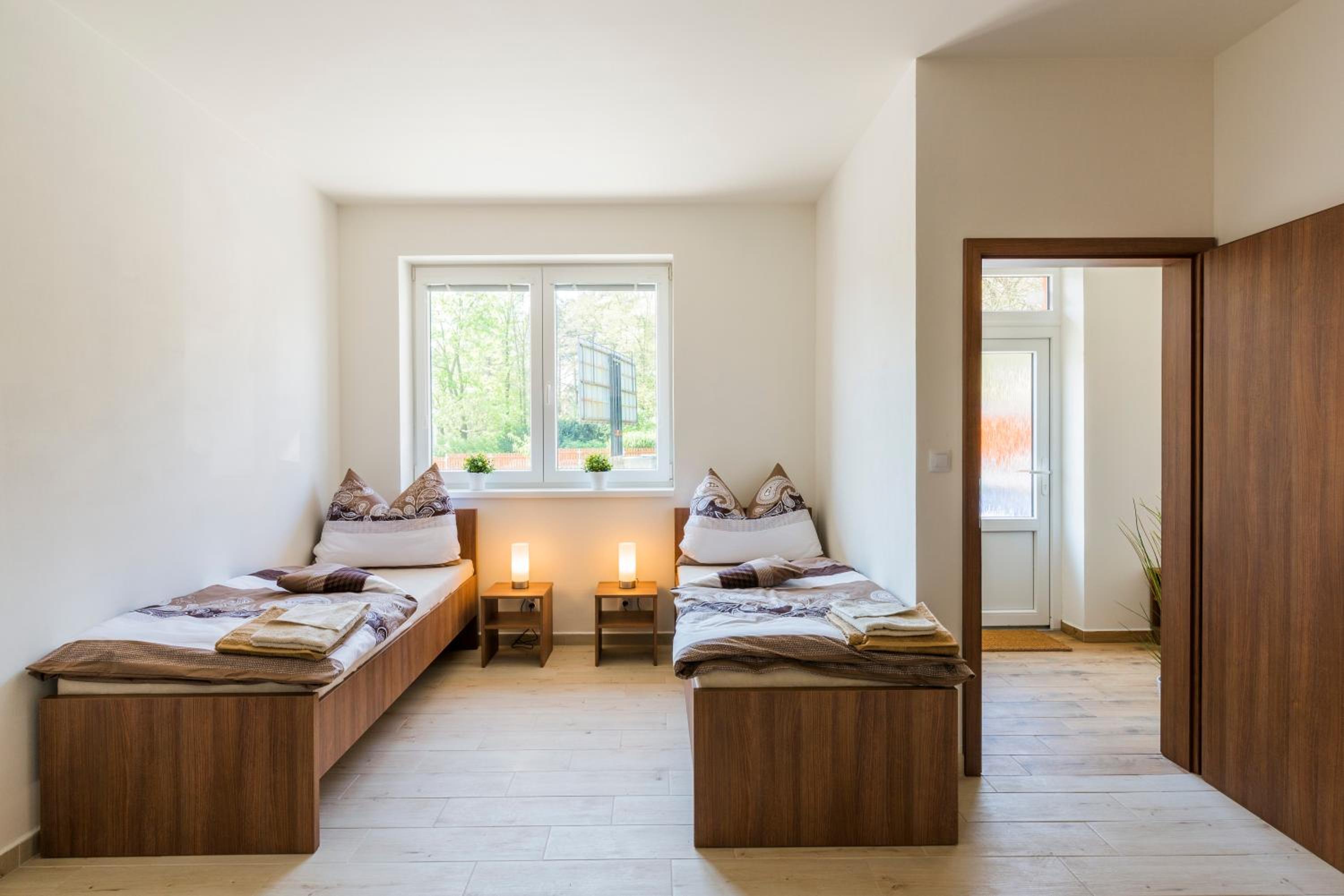 Twin Room with Extra Bed photo 1
