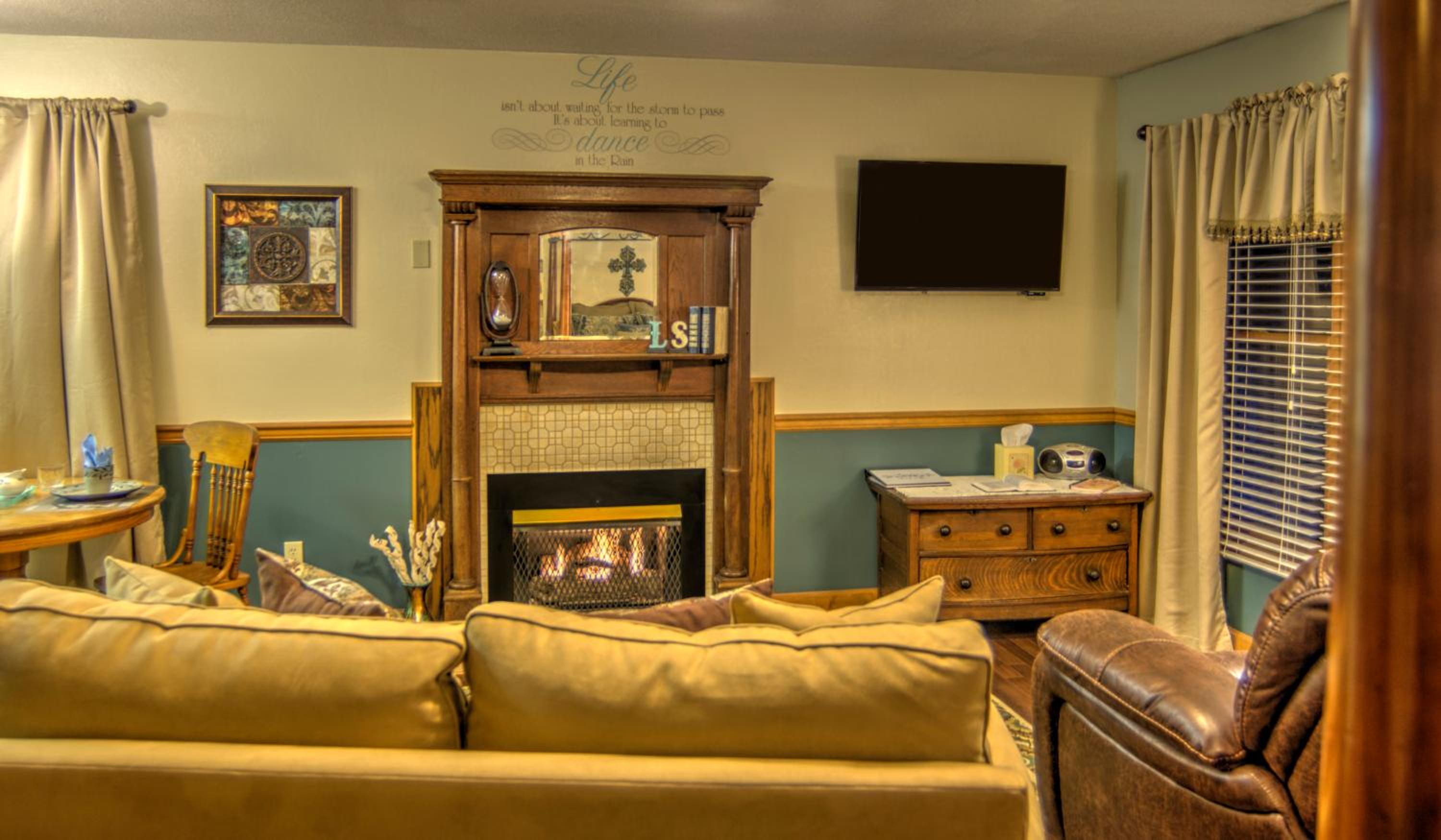 One-Bedroom Cottage