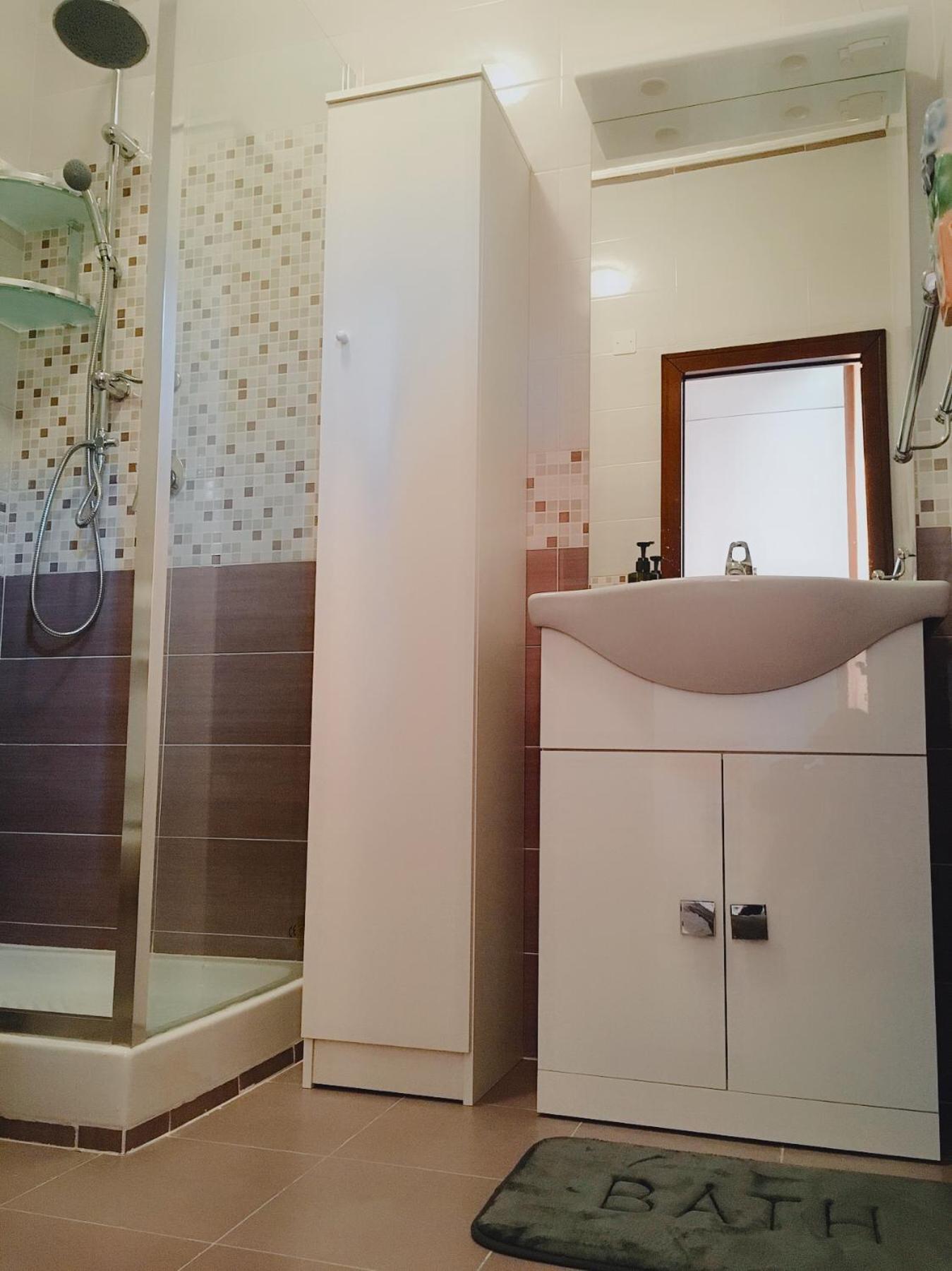 Apartment - Photo 4
