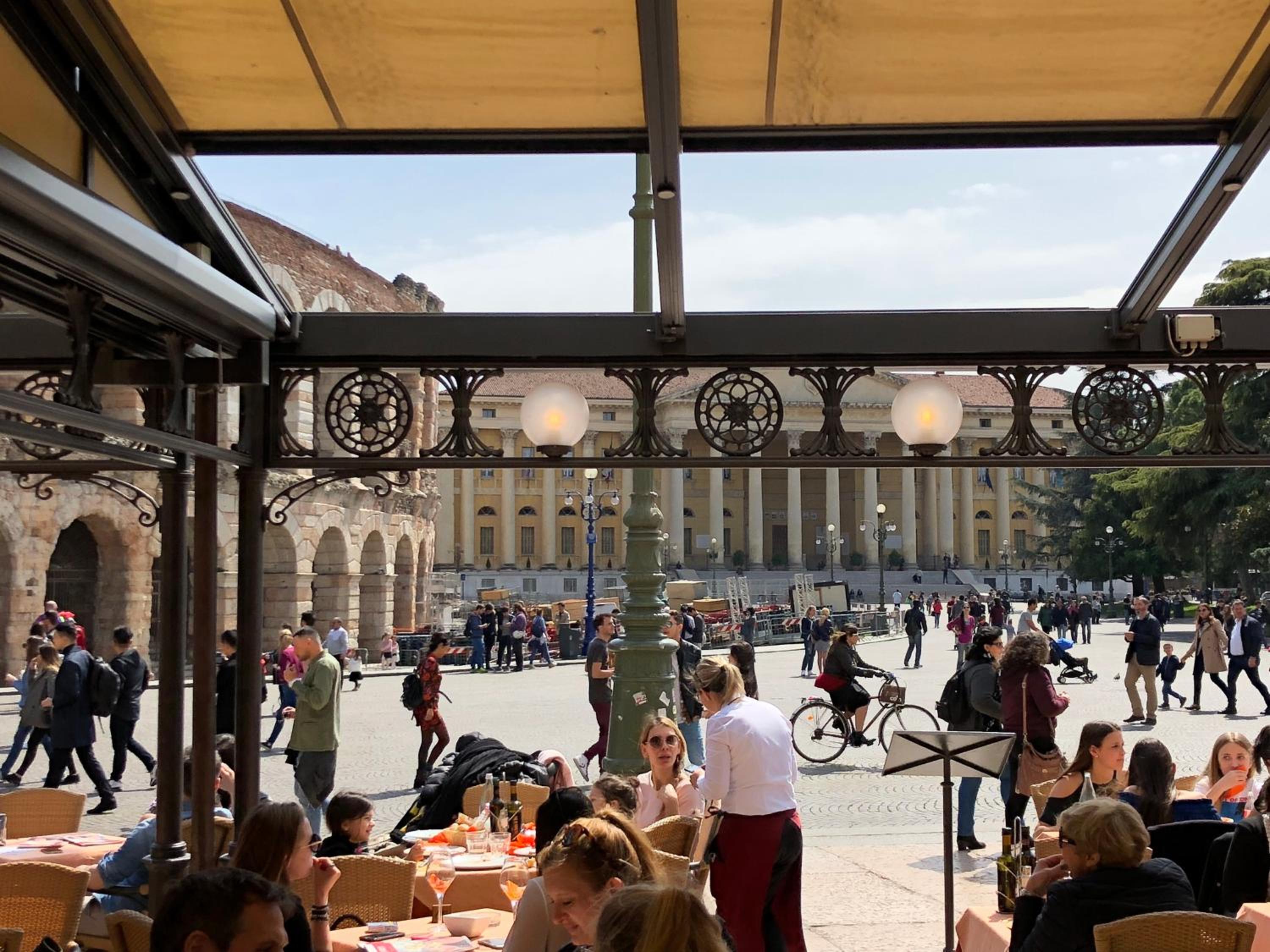 Deluxe Apartment - Photo 7