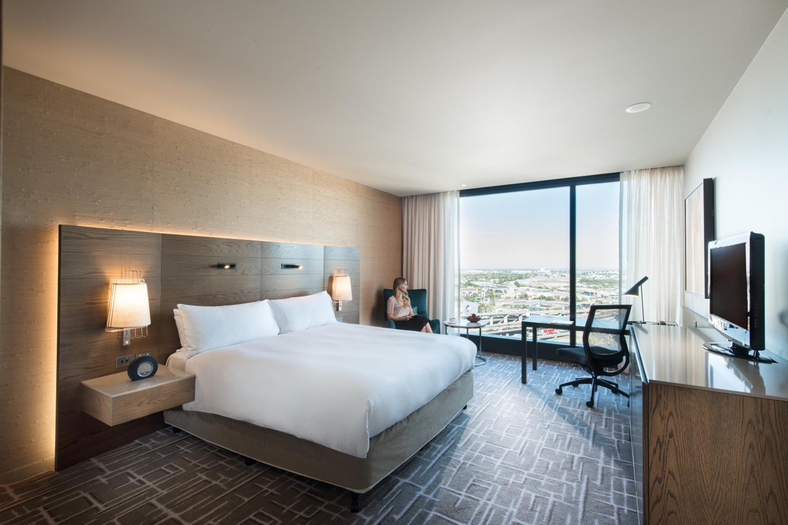 Deluxe King Room